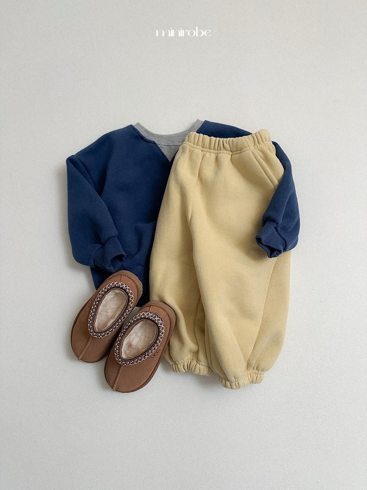Mnirobe | Barrel jogger pants