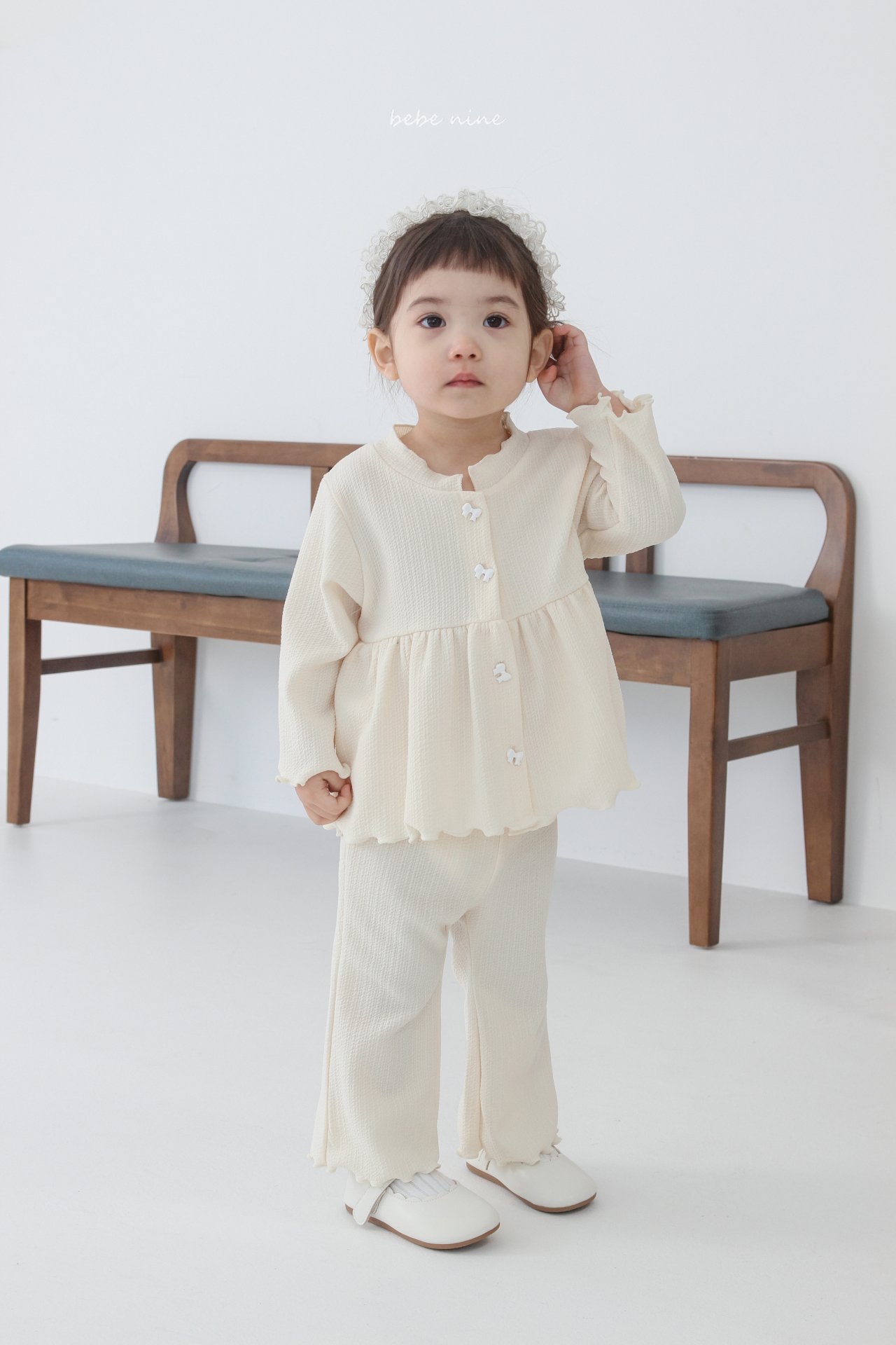 🌸預訂 韓國直送🌸🇰🇷Bebenine兩色絲帶鈕扣花邊長袖上下套裝