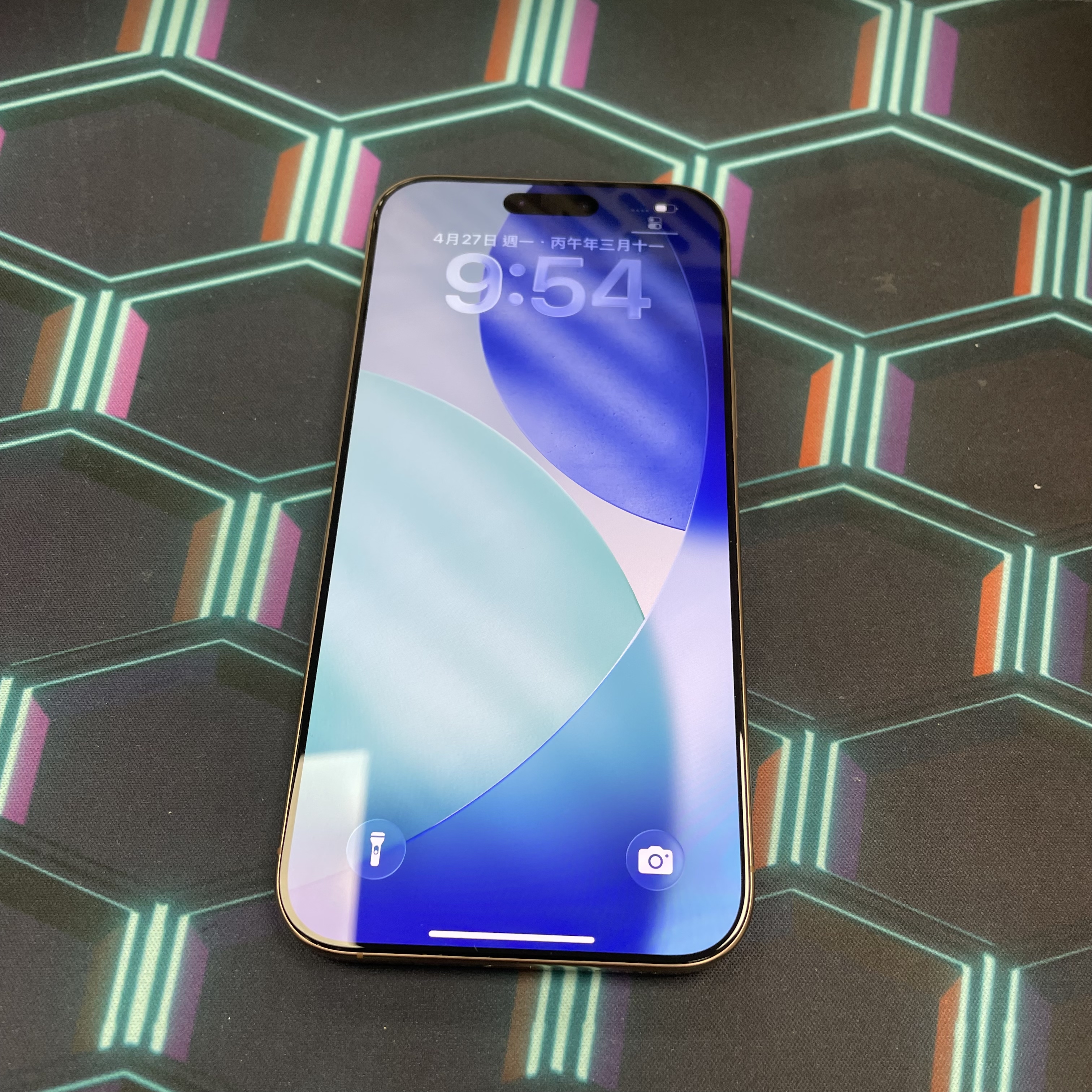 *6446 16 pro max 完美機 256GB 電95 沙色 gold