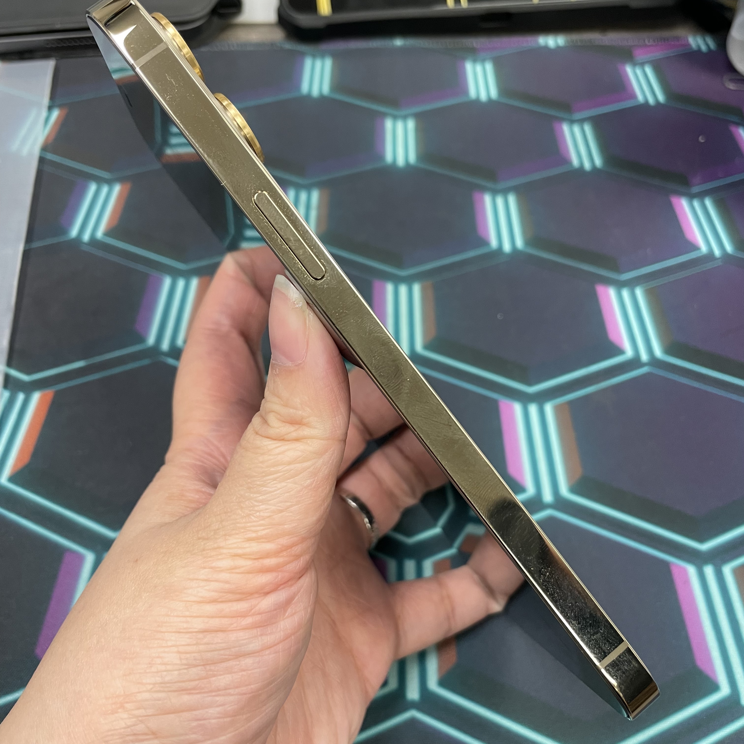 *8145 12 pro max 完美機 256GB 電99 金色 gold