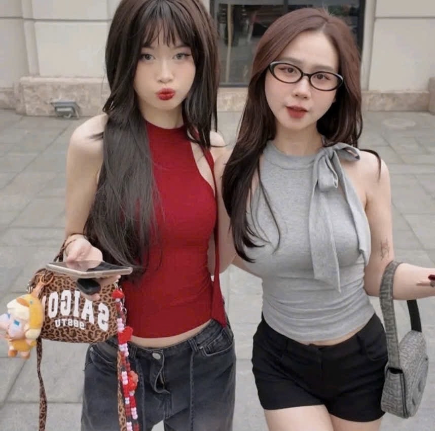 蝴蝶结无袖上衣