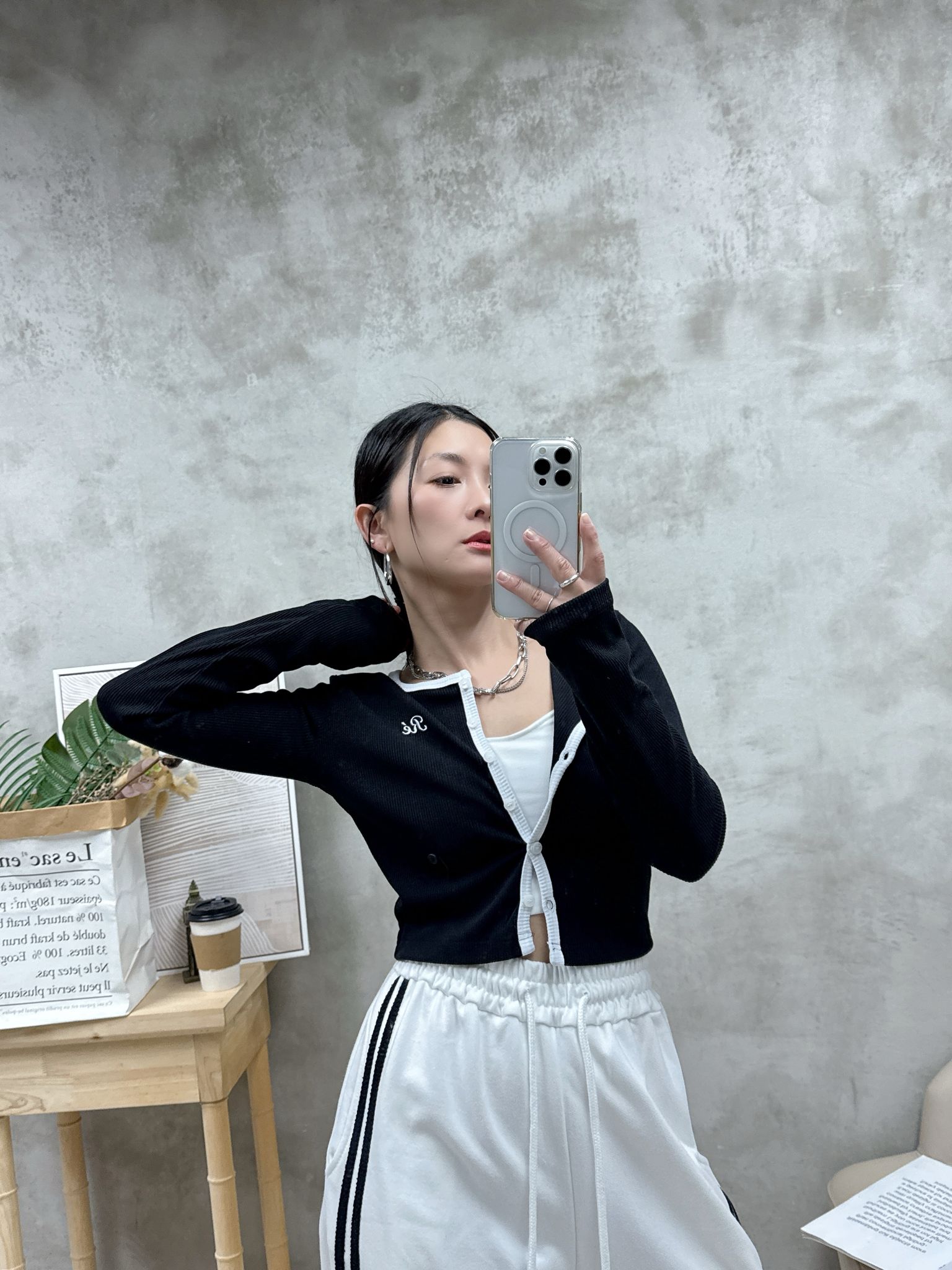 B12 拼色暗紋外套