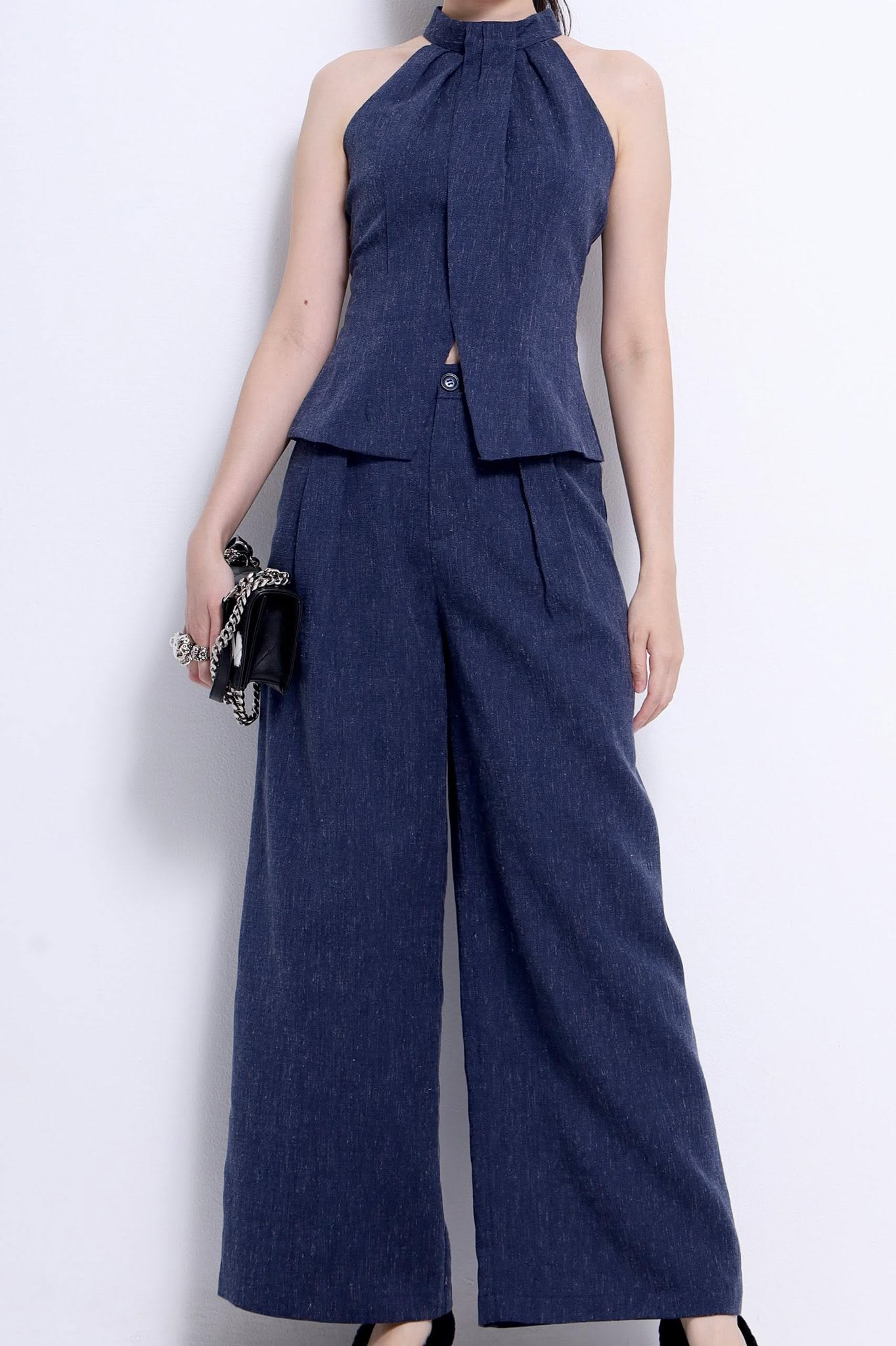 CB2713 LINEN BLEND CUT IN FIT TOP