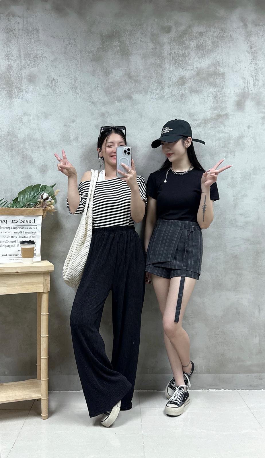 E05 不規則條子裙褲