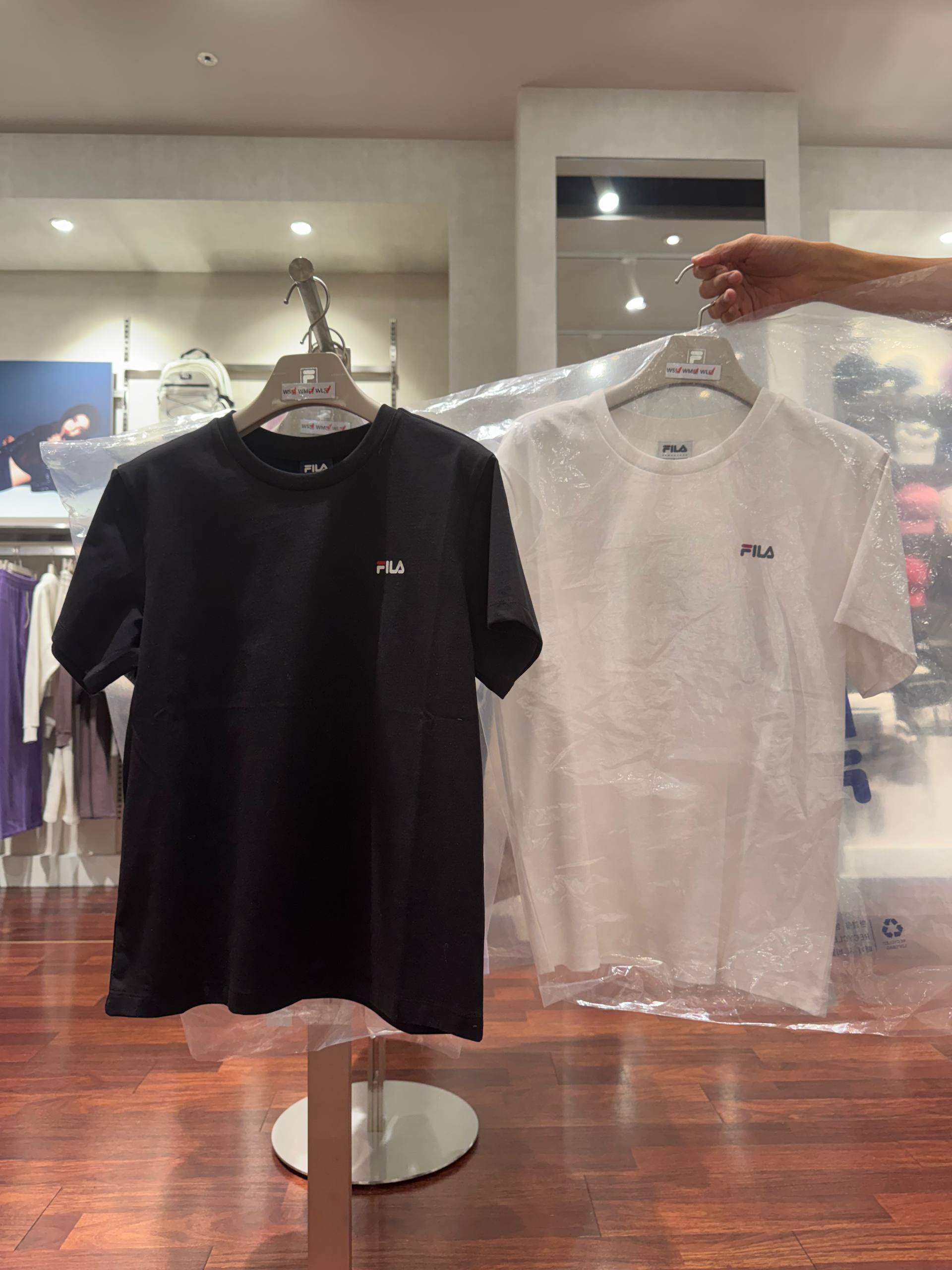 🇰🇷FILA 女款上衣✨