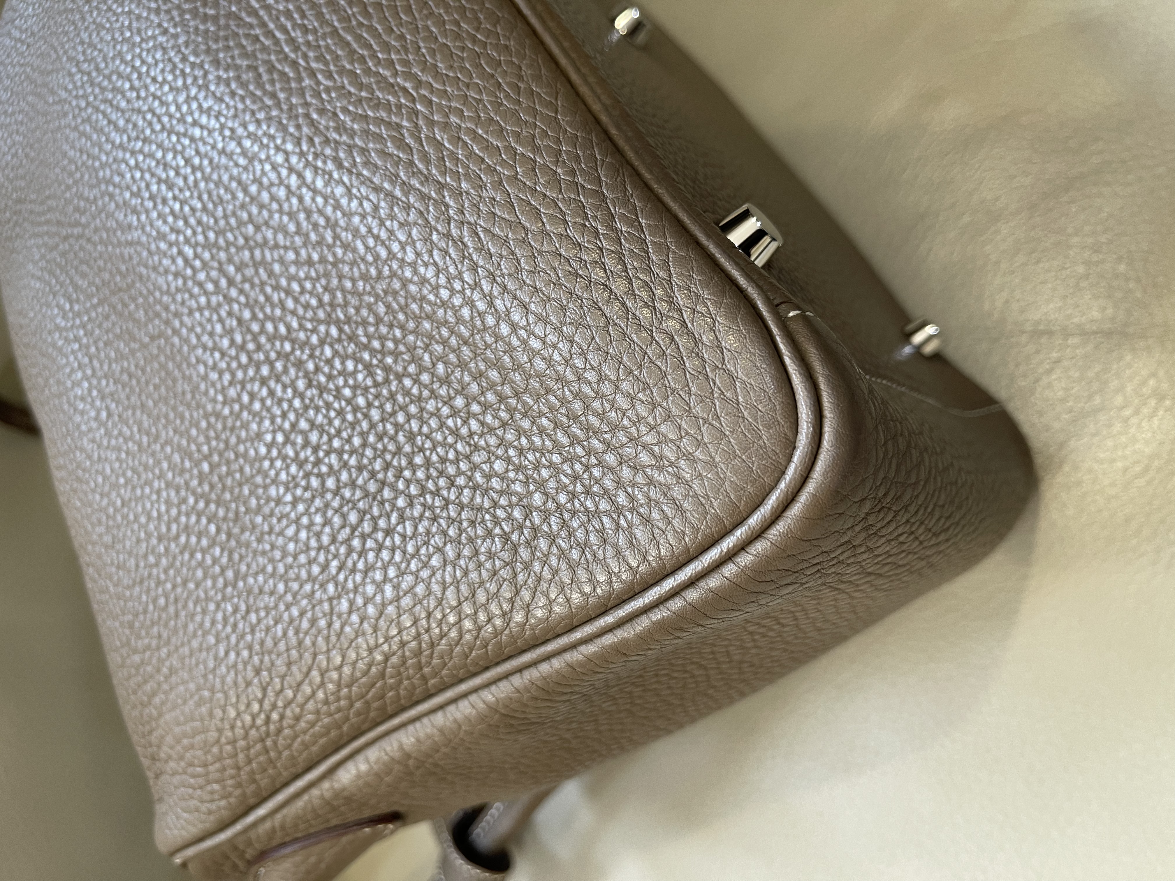 Pre-owned Hermès Lindy30 stamp x / Product Code: 26031408