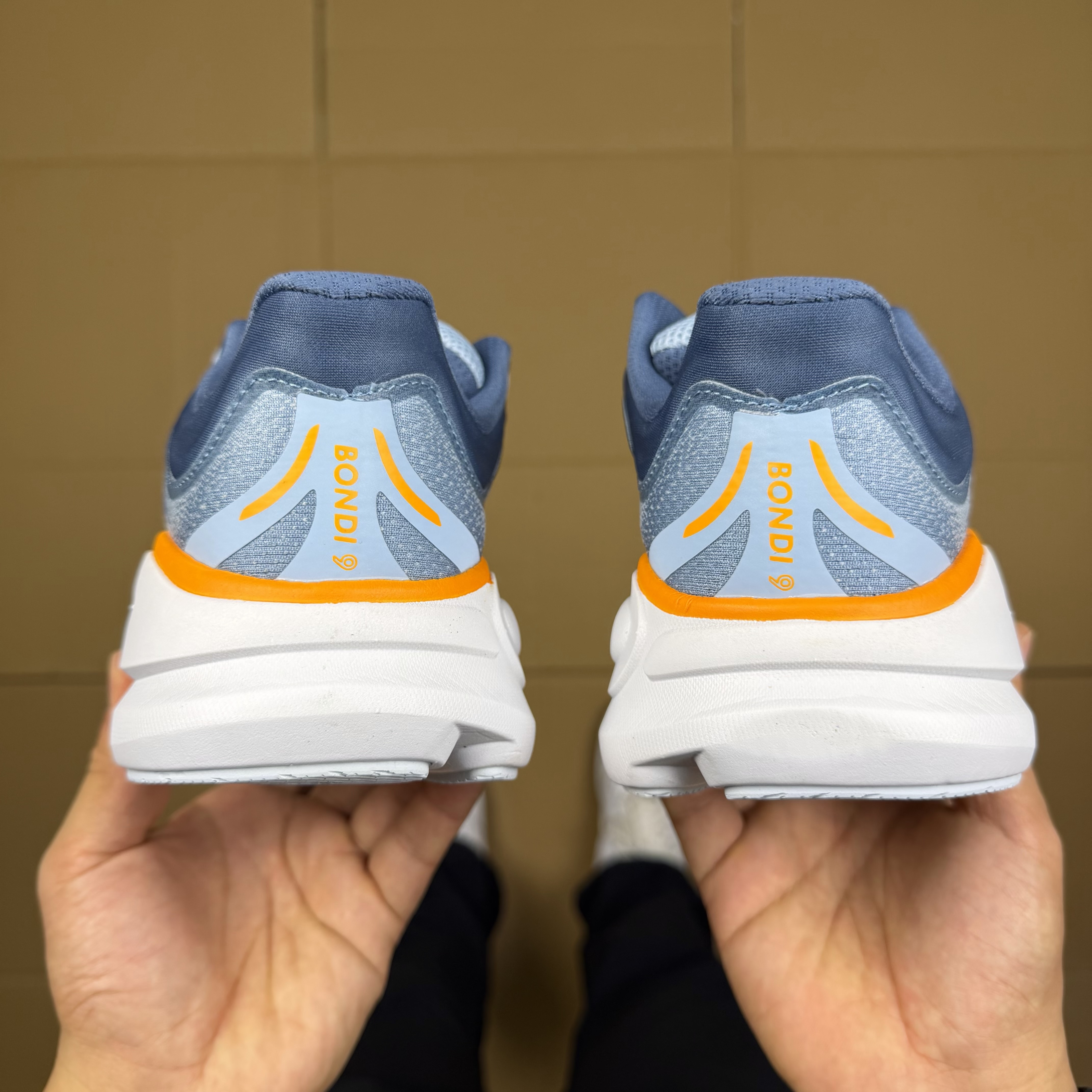 Hoka One One Bondi 9 