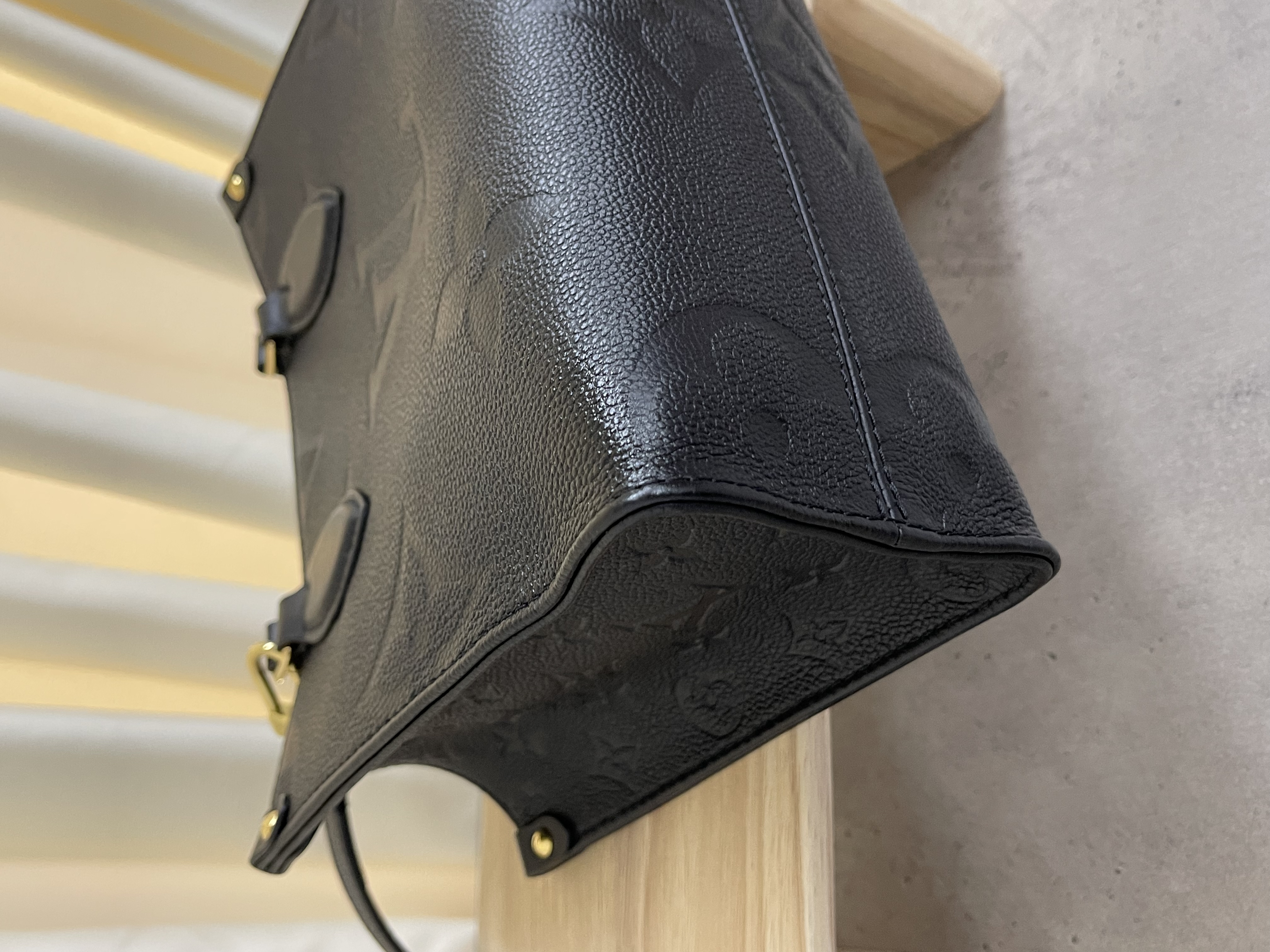 Pre-owned Louis Vuitton OnTheGo PM/ Product Code: 26011605