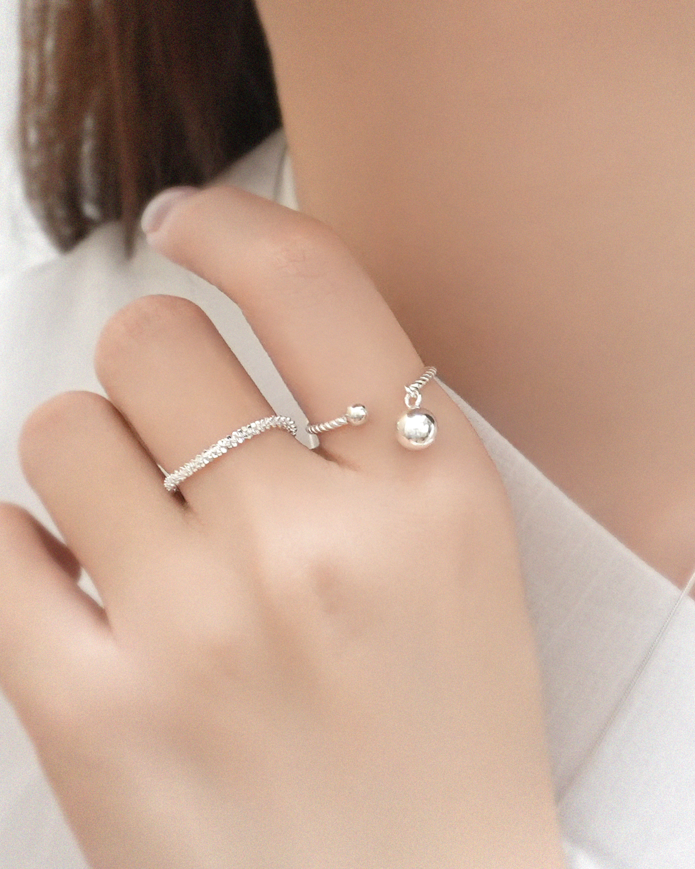 Soft Landing Dangle Ring