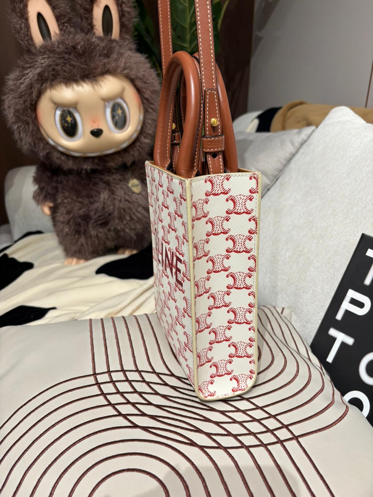 Celine Mini Vertical Cabas Red & Write 100%Authentic, 95%New ✅Dust bag