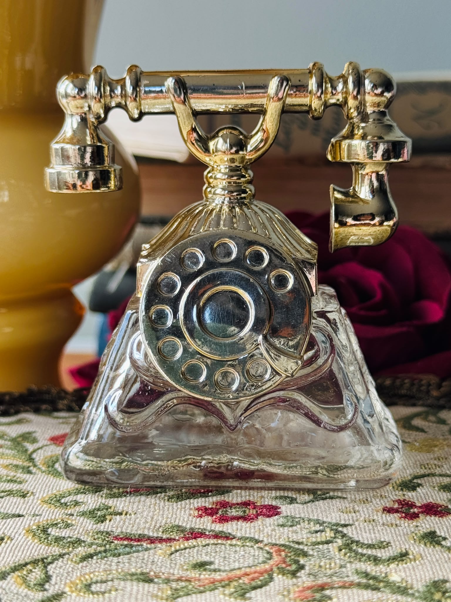 c.a. 1970s Avon "French Telephone" Cologne Perfume Glass Bottle - 1 fl oz / 28 ml (MT2626)