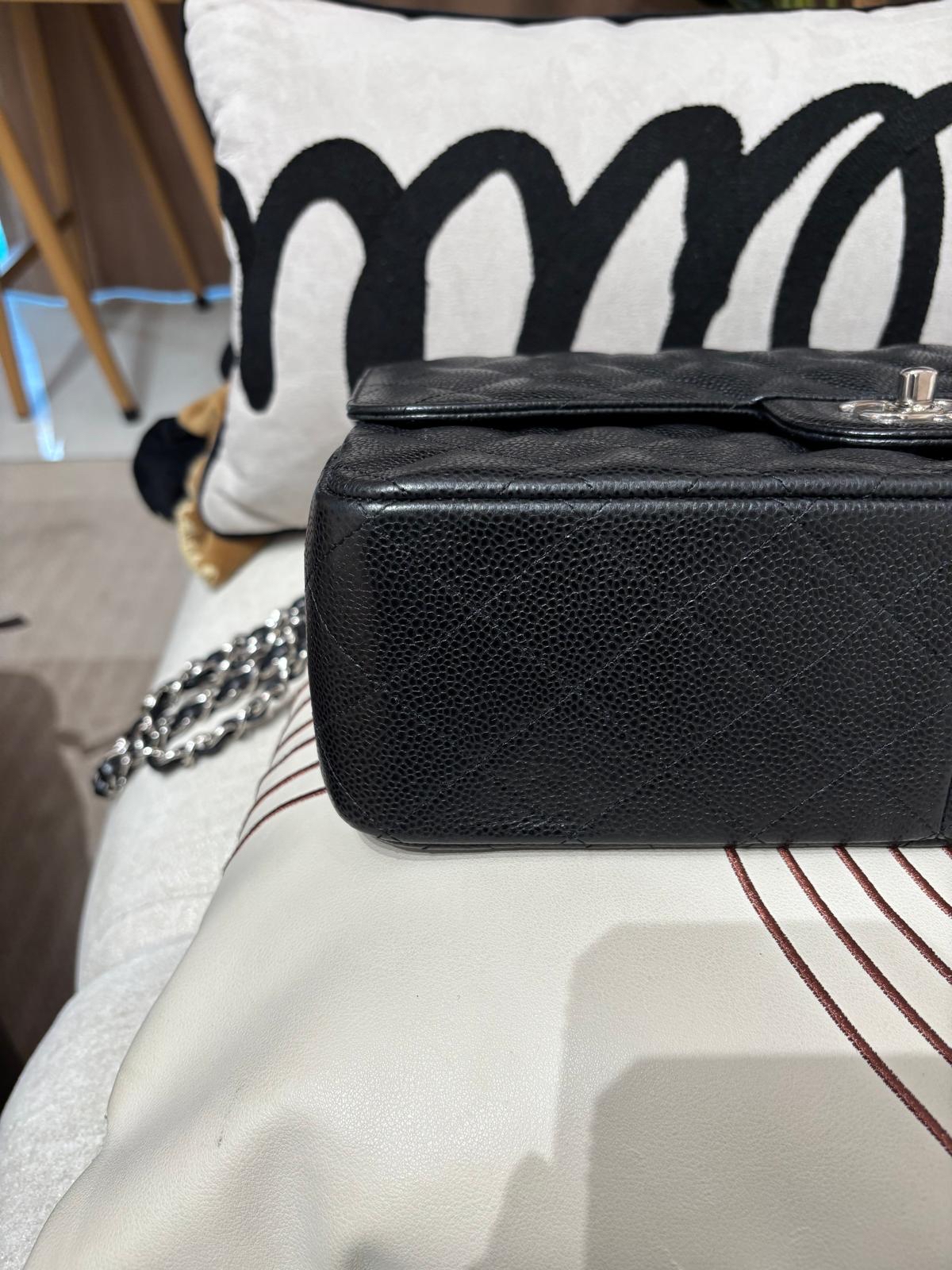 Chanel Classic 30cm Jumbo A58600 黑色荔枝牛皮銀扣 100%Authentic, 98%New ✅19Card✅Dust bag✅Box