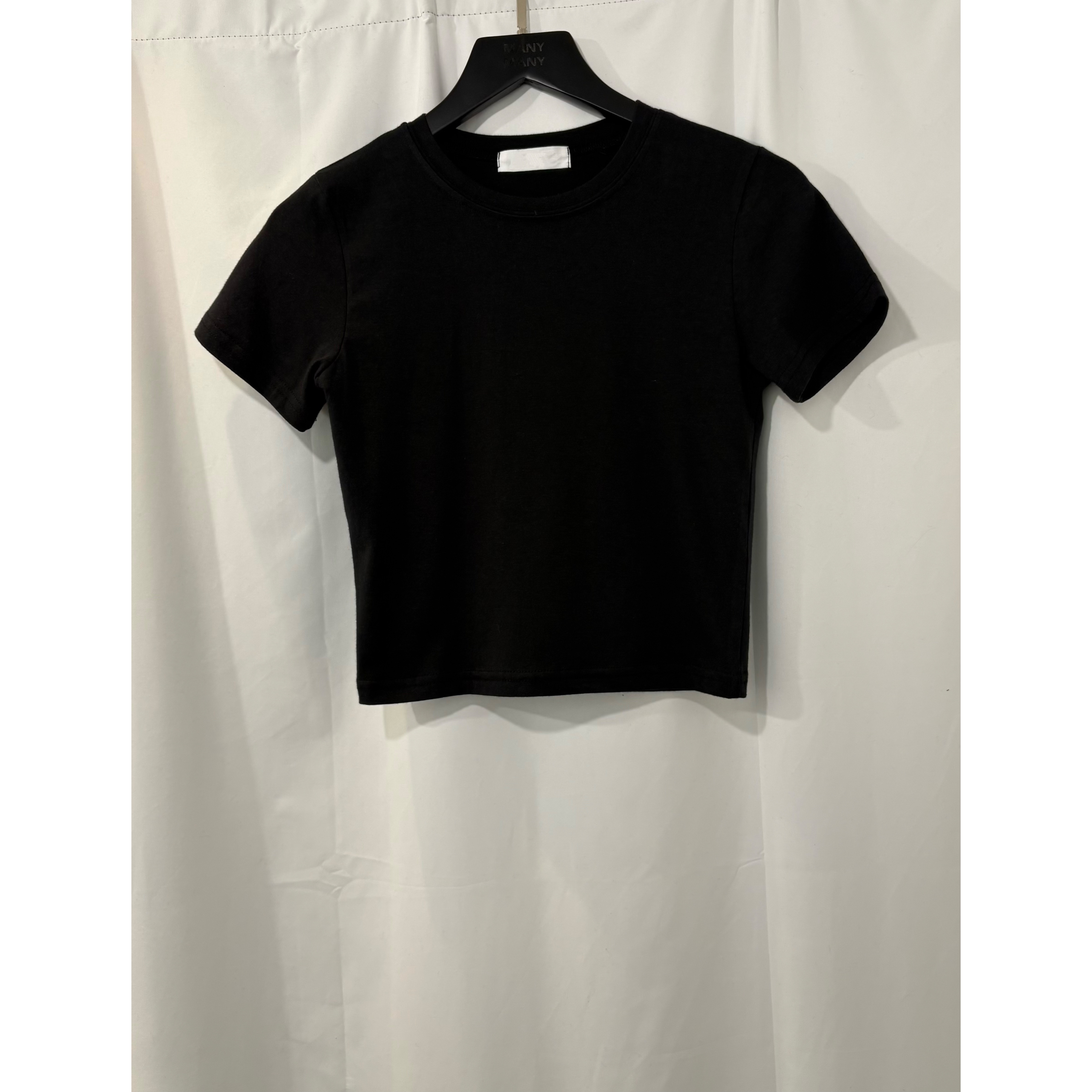 新品價4月10截單🤍《HIGH SCOOP NECK CROP》 2604B