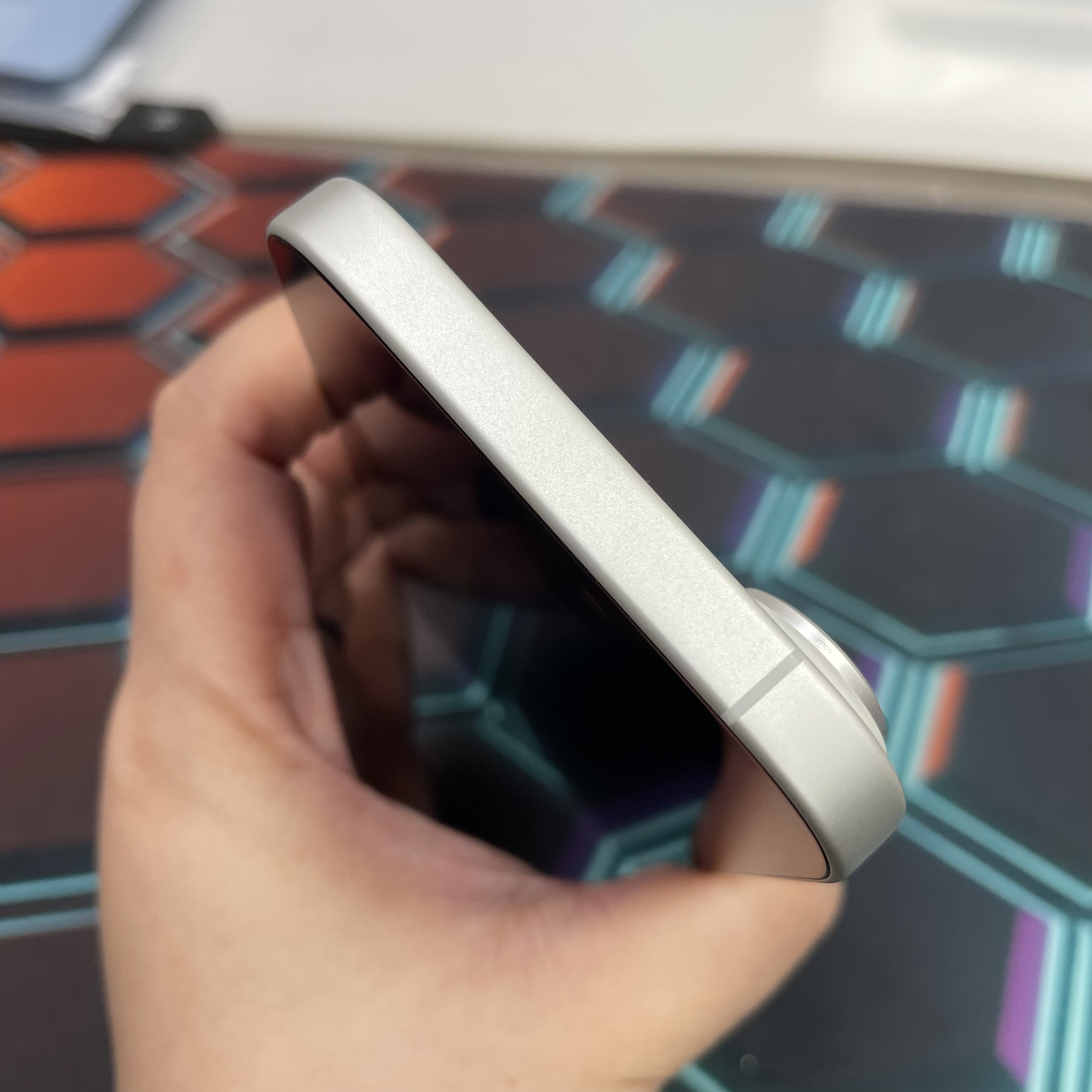 *7834 17 完美機 512GB 電100 白色 white