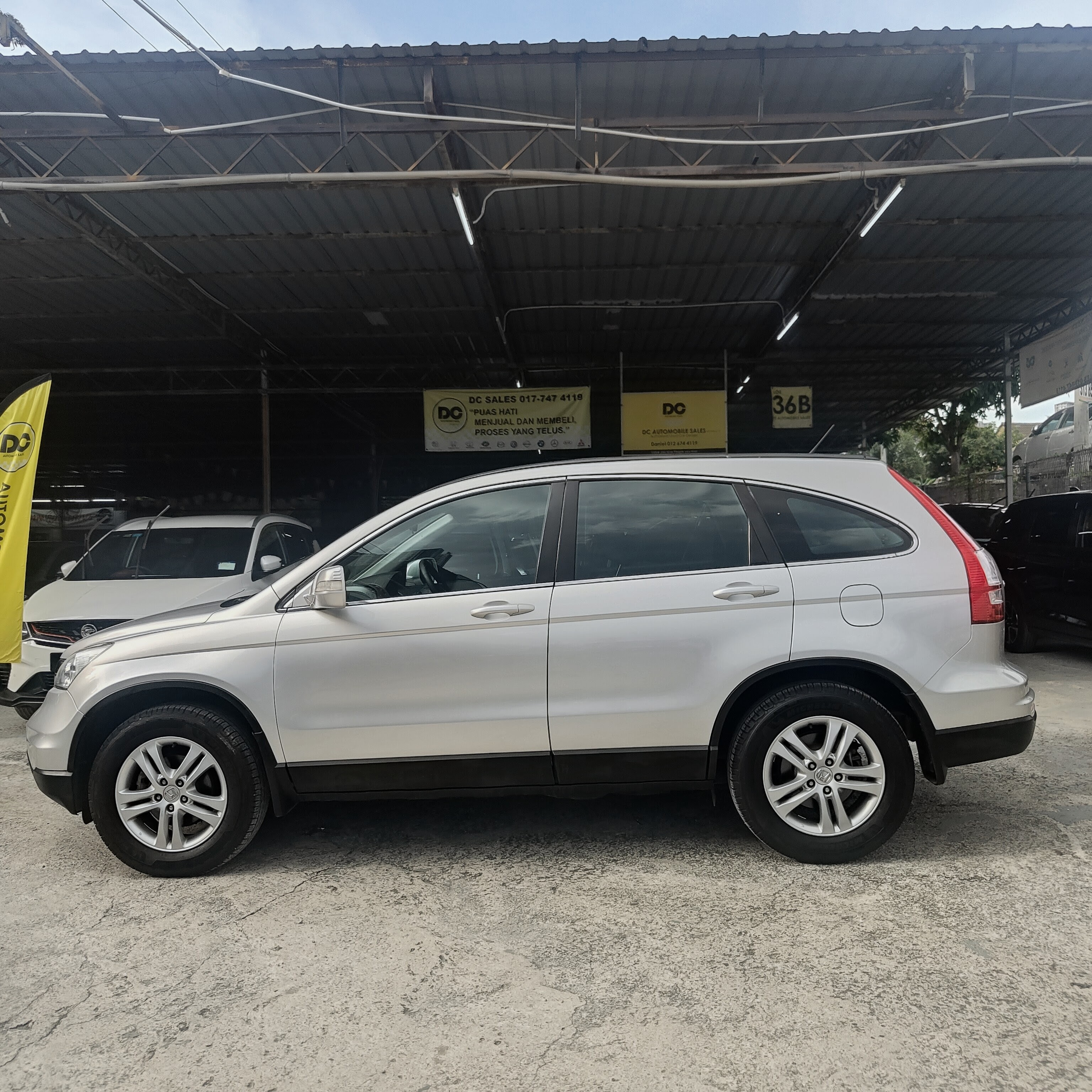 2011 HONDA CR-V 2.0L I-VTEC FACELIFT (A)