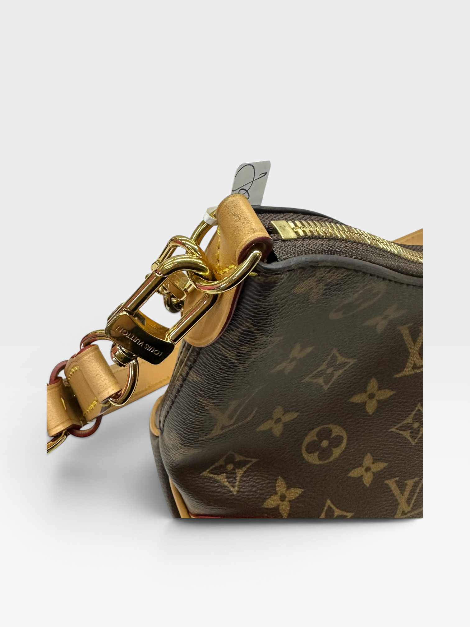 Pre-Owned LV Boulogne / Product Code: 092405