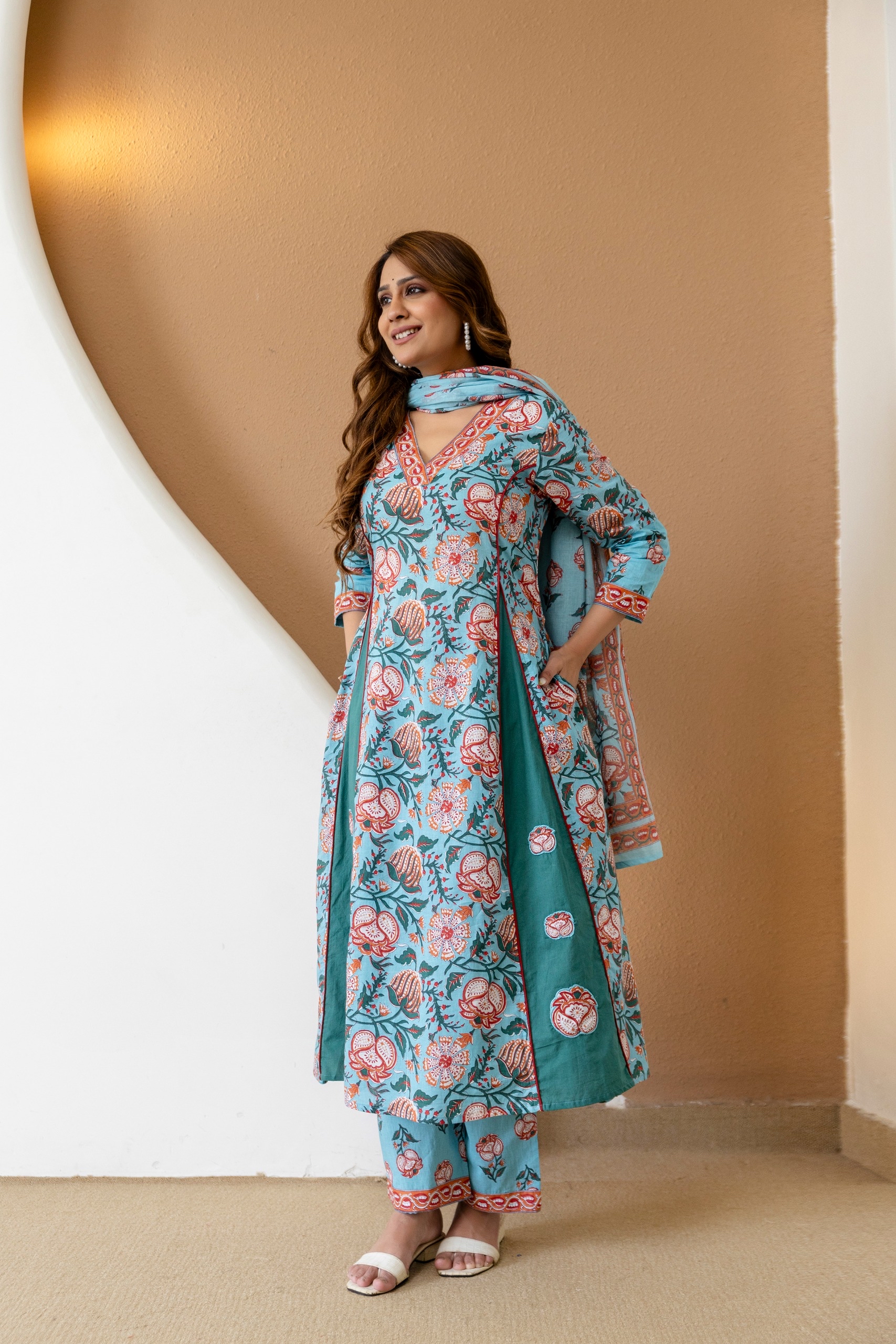 Turquoise Blue Floral Print Kurta Set