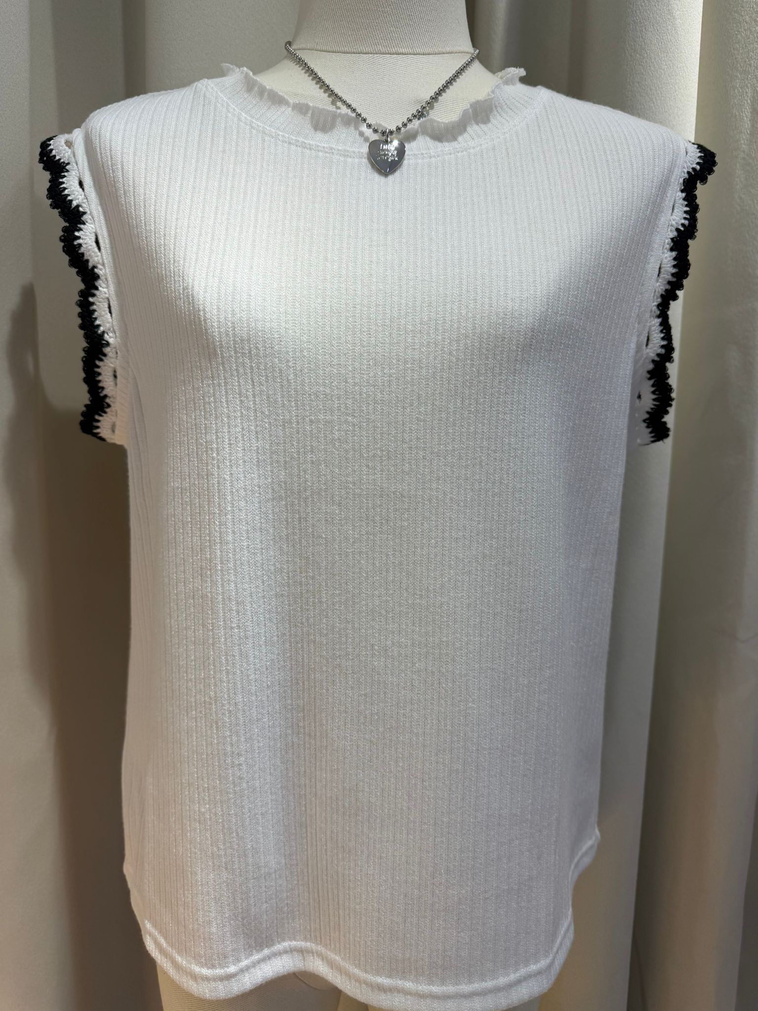 羅紋花邊袖口Top