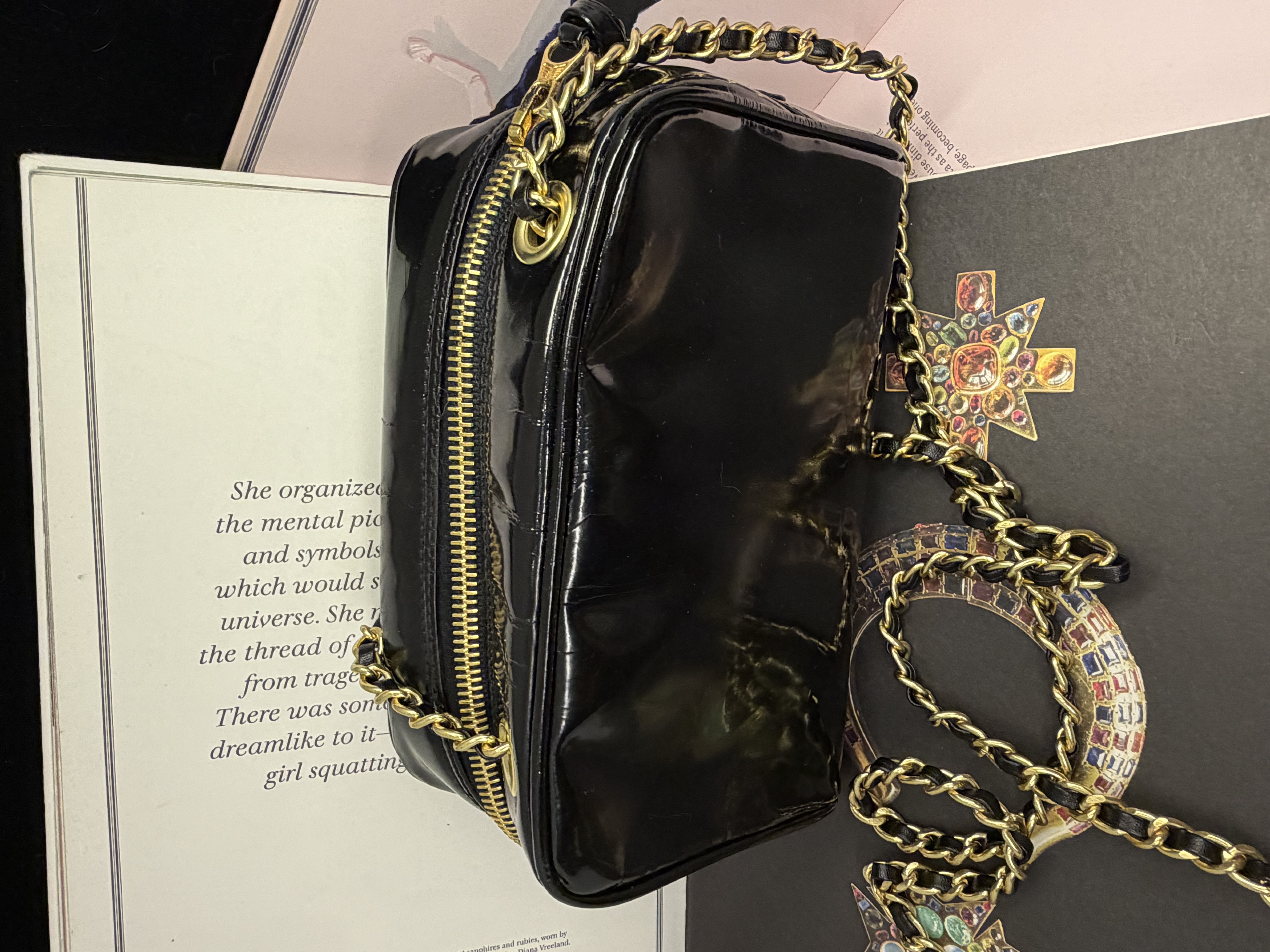 vintage chanel cc patent leather vanity bag