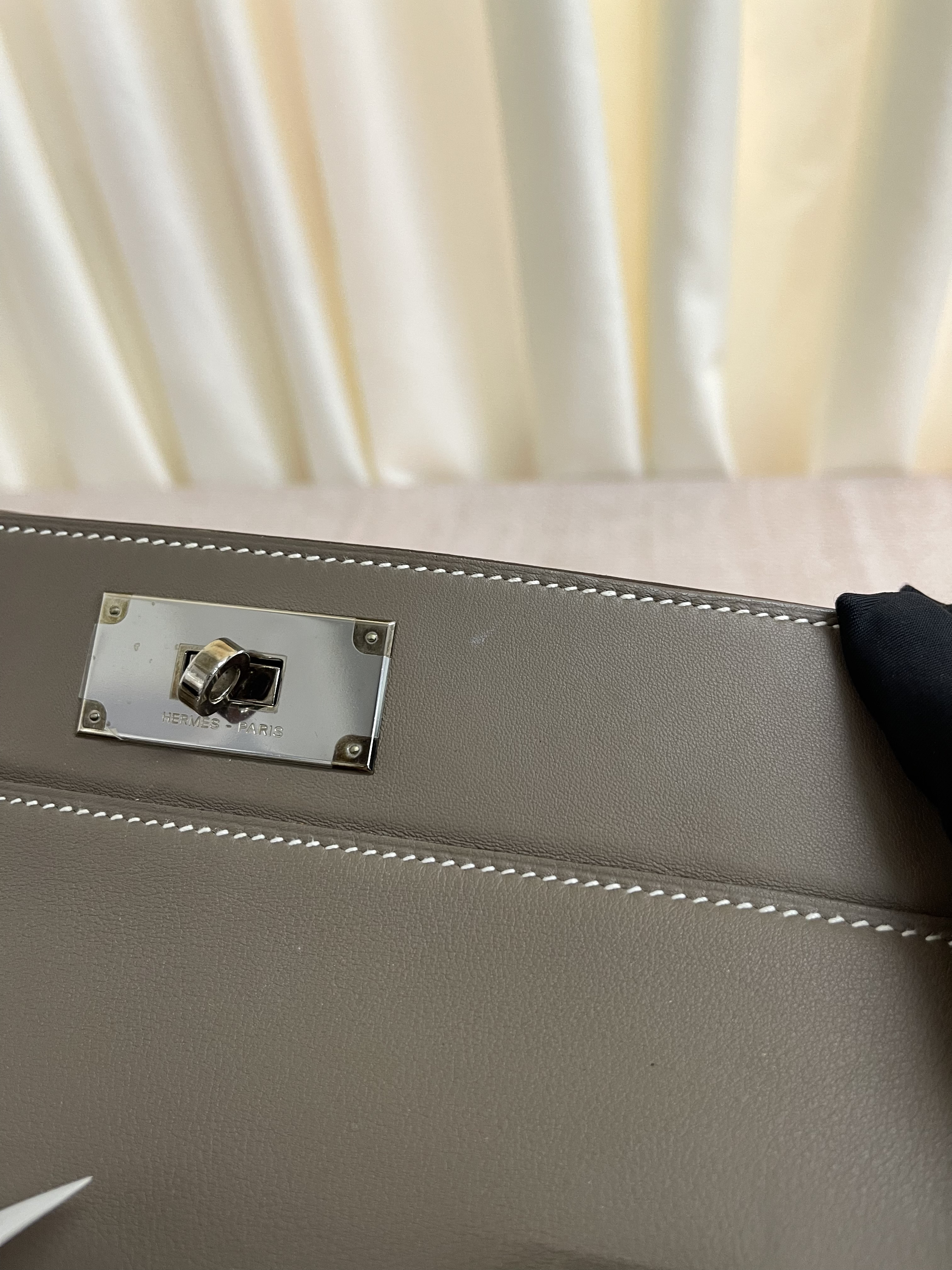 Pre-owned Hermes Toolbox 26/ Stamp R / Product Code: 26022101