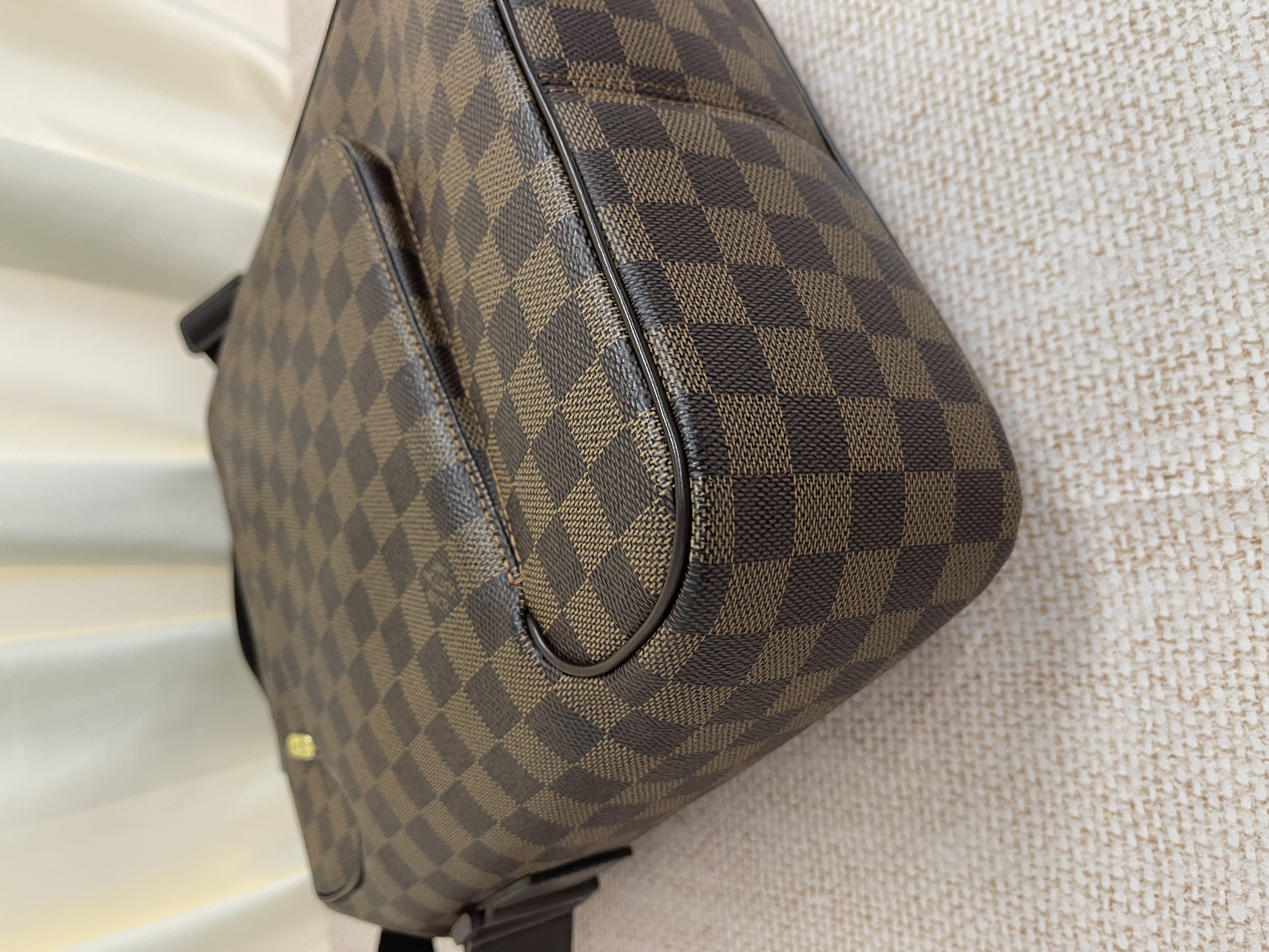 Pre-owned Louis Vuitton Damier Ebene Olav MM/ Product Code: 26042408