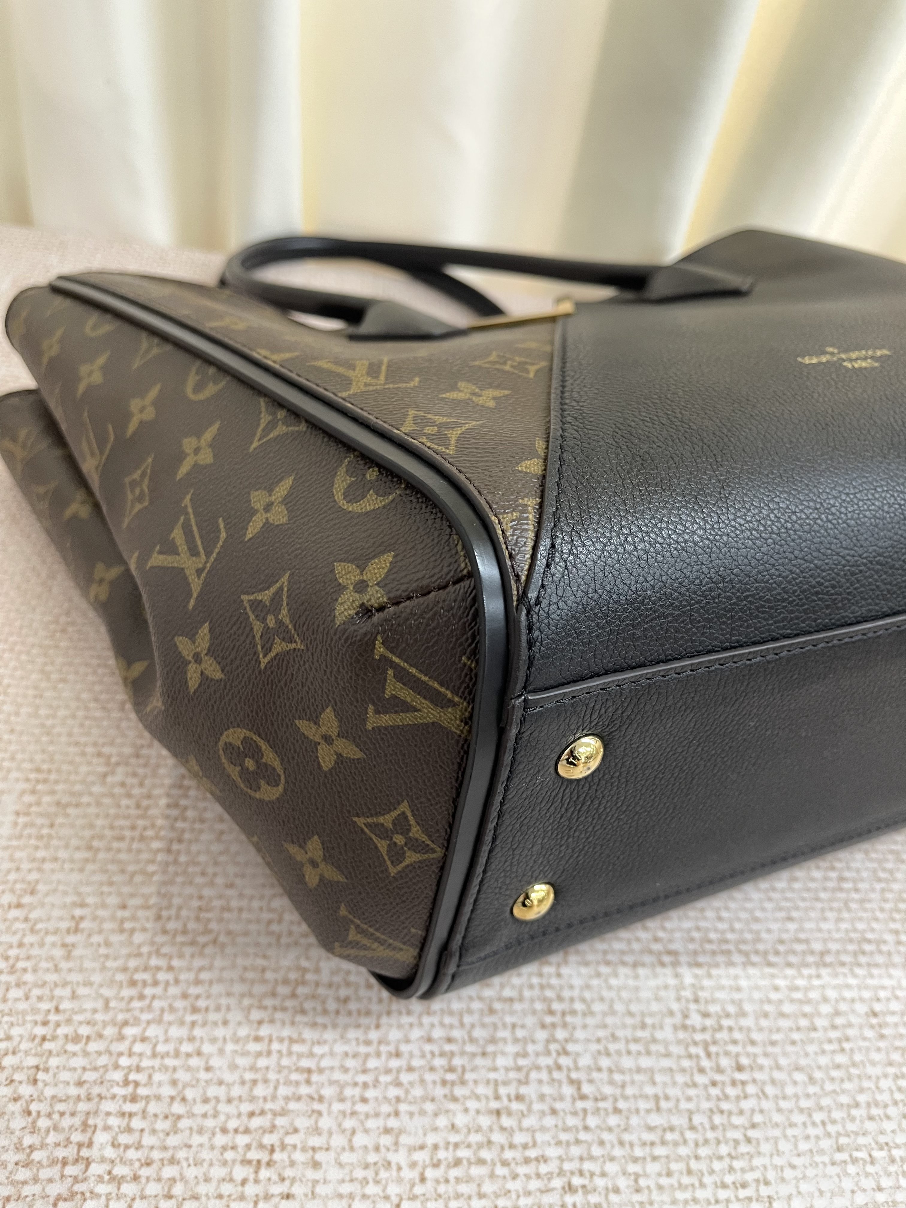 Pre-owned Louis Vuitton Monogram Kimono MM Noir/ Product Code: 26021507