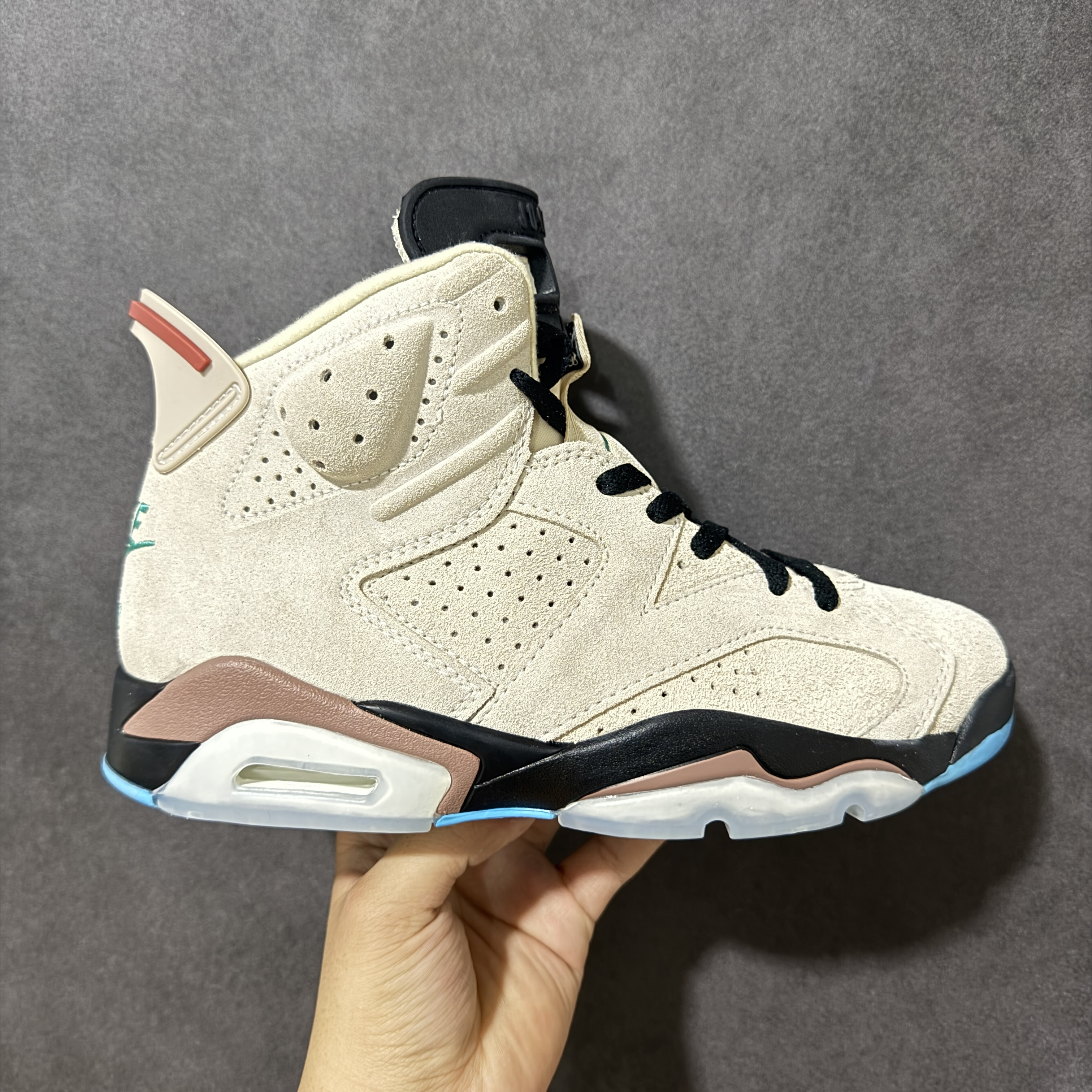 Ma Maniére x Nike Air Jordan 6 