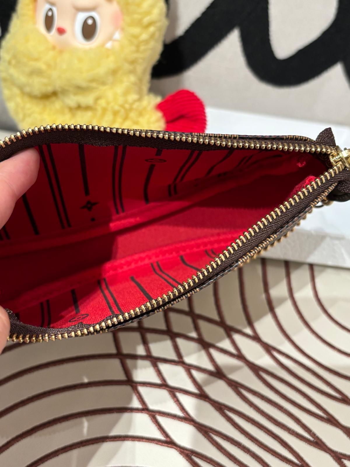 全新 Lv mini pochette limited edition 100%Authentic, 全新未使用品 ✅Dust bag