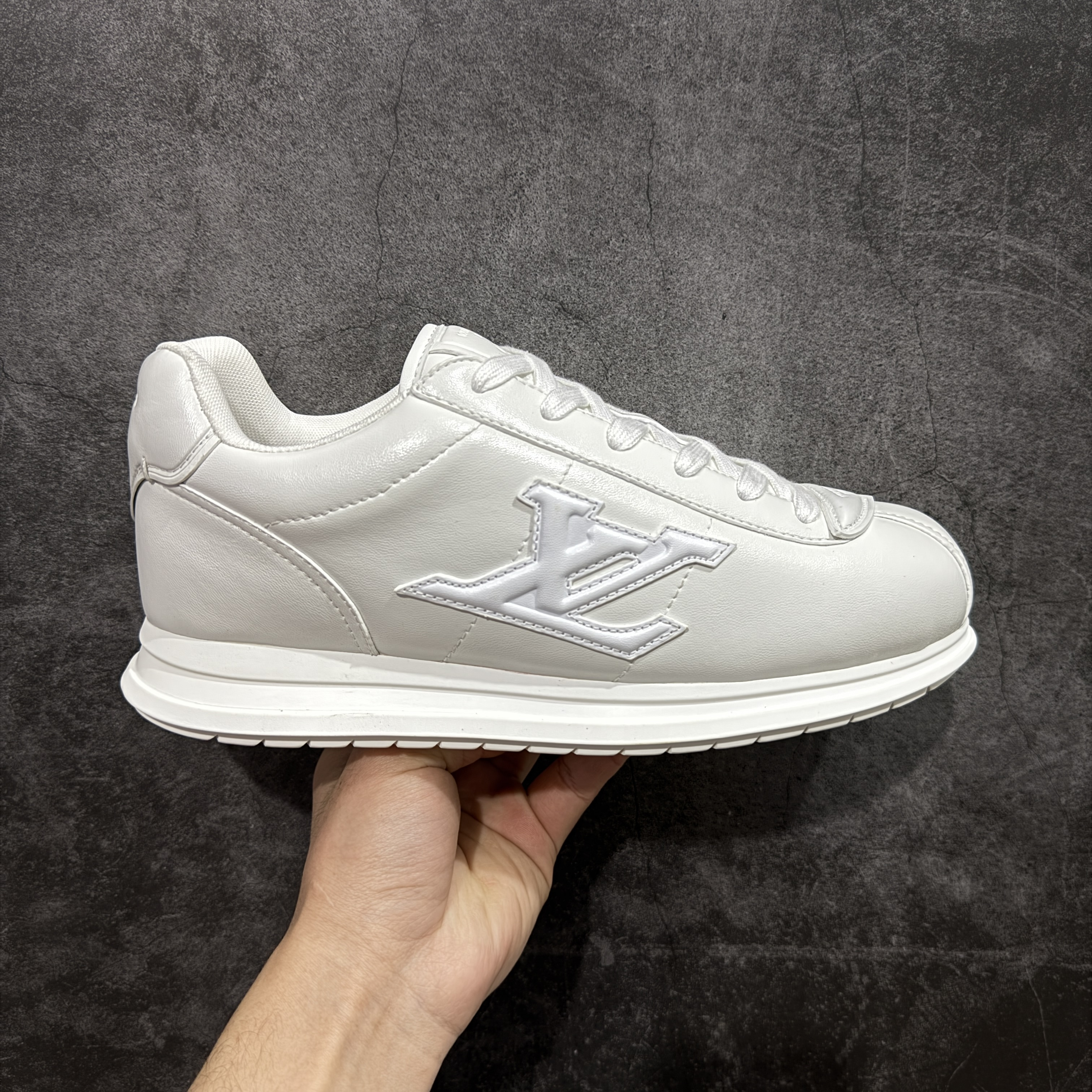 Louis Vuitton LV Buttersoft