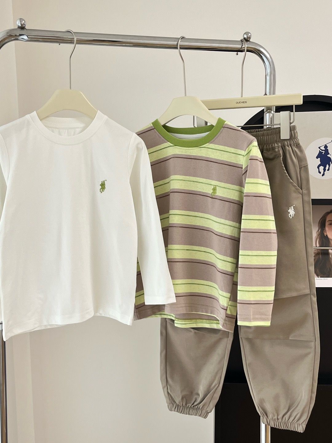 多款選擇（M) 小馬禮盒三件套 .$115套。2套起$105套。