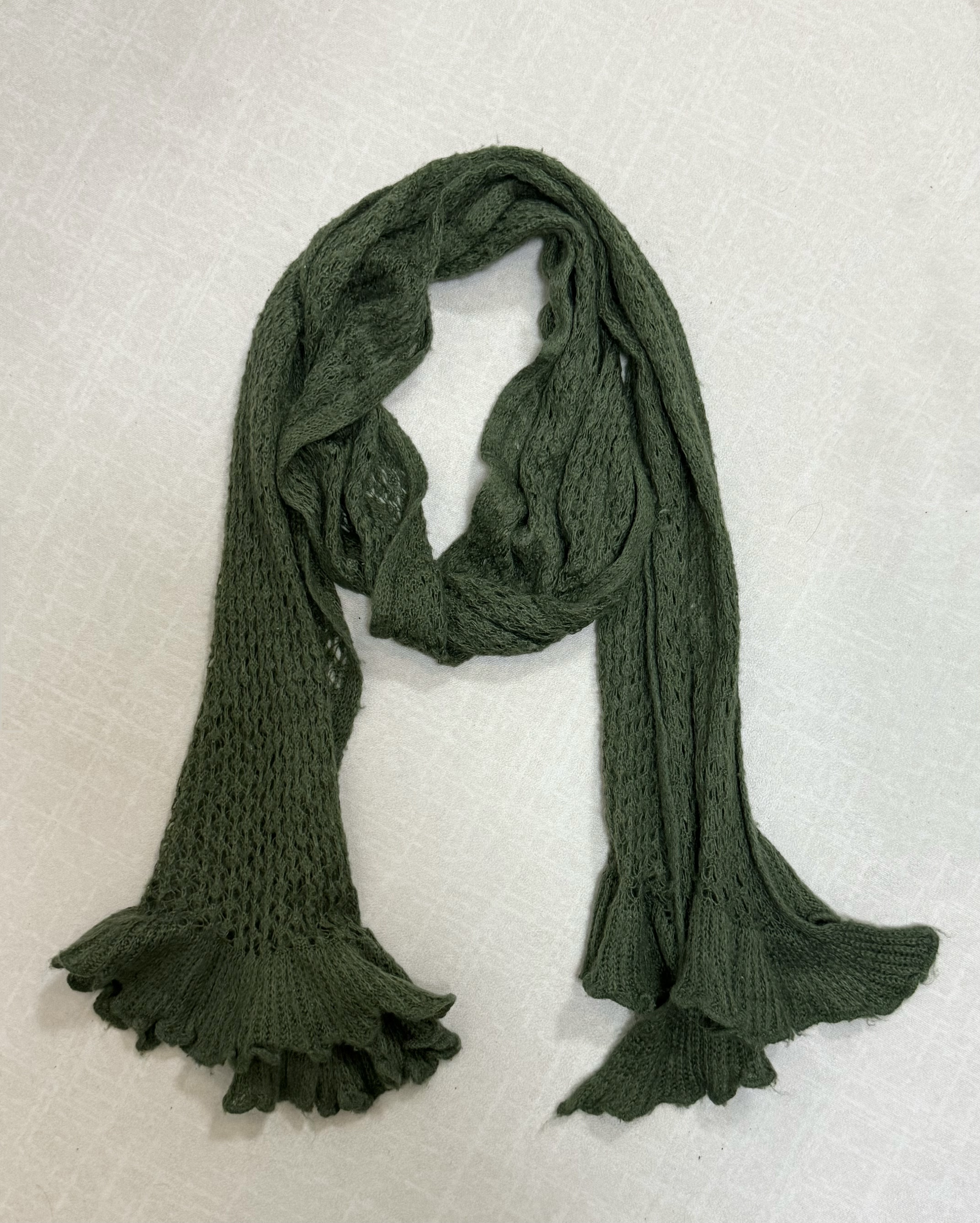 Green Knitted Ruffles Scarf