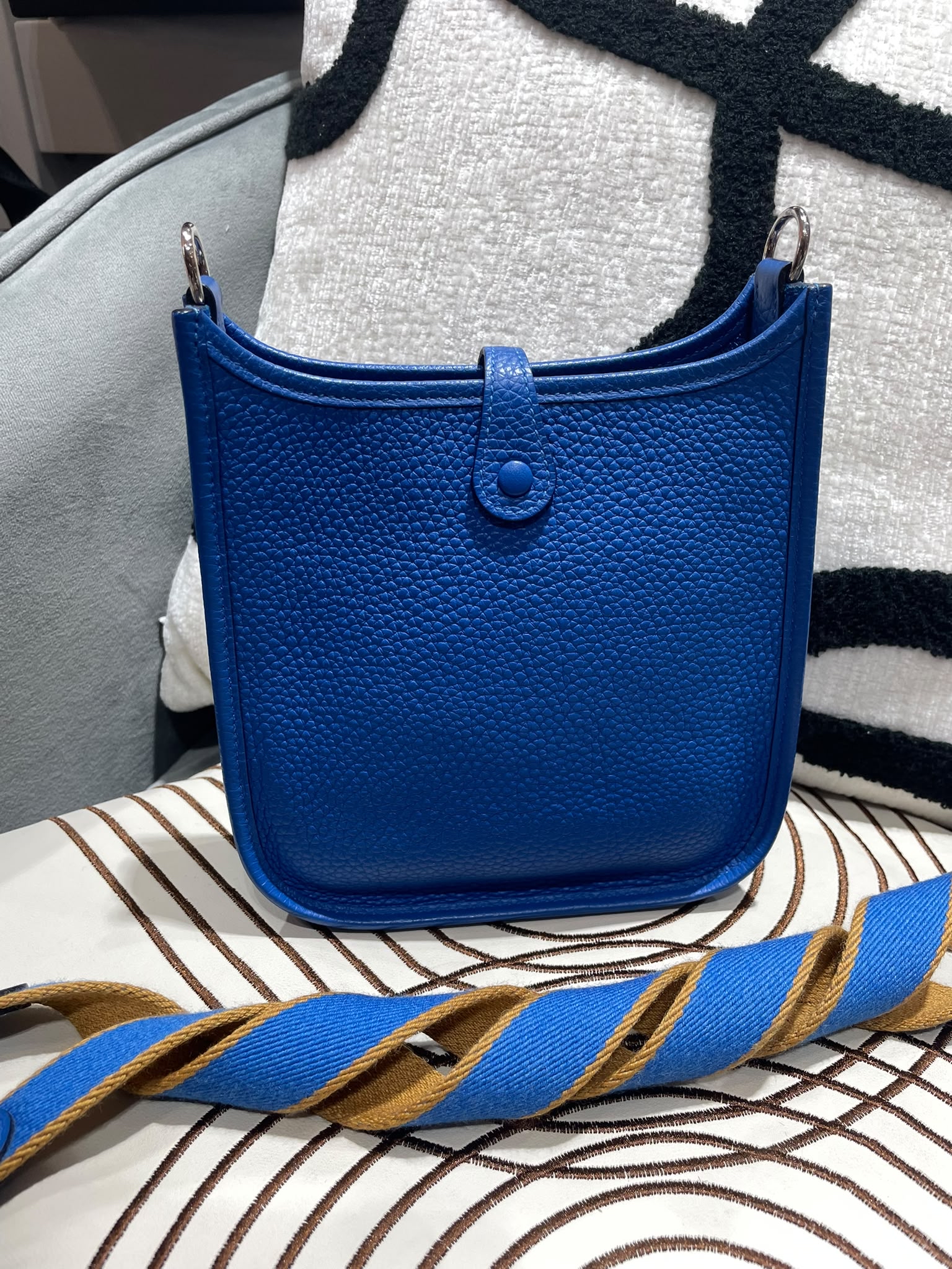 Hermes Mini Evelyne ,Stamp C 100%Authentic , 98%new  ✅strap ✅塵袋  