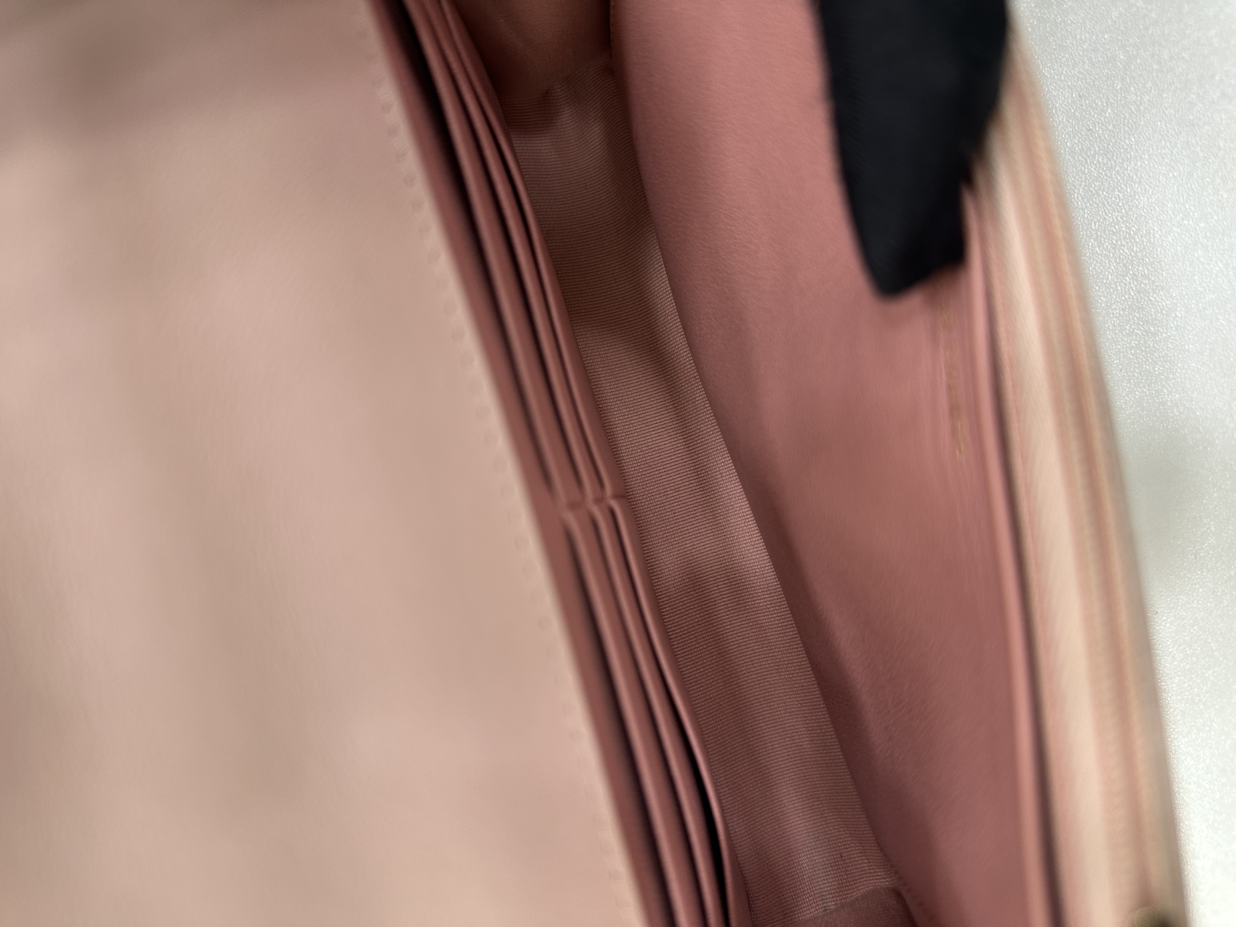 直播貨品 |  [1個-$100 2個-$300］GG47