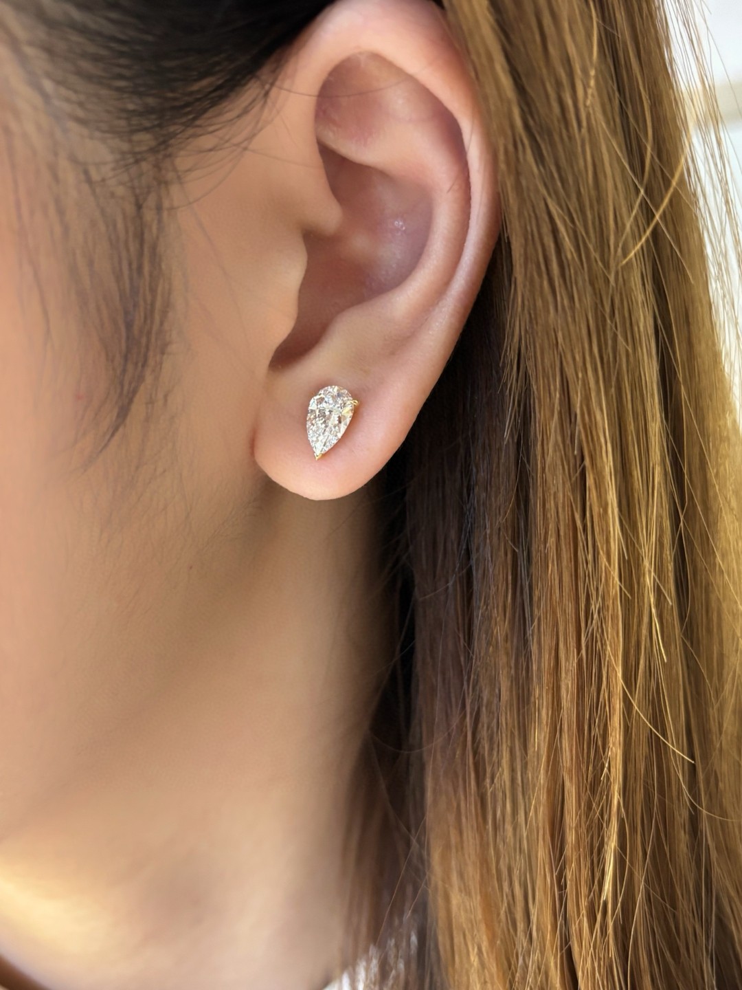 18K Lab Diamond Earrings 