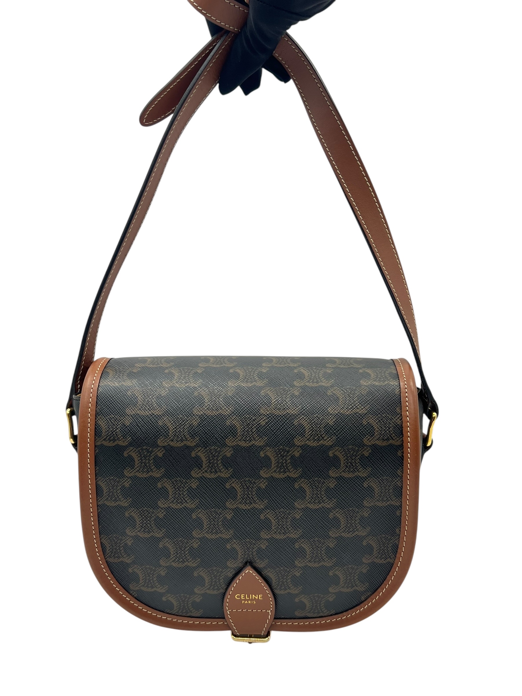 Pre-Owned CELINE Triomphe Folco / Product Code: 26060503