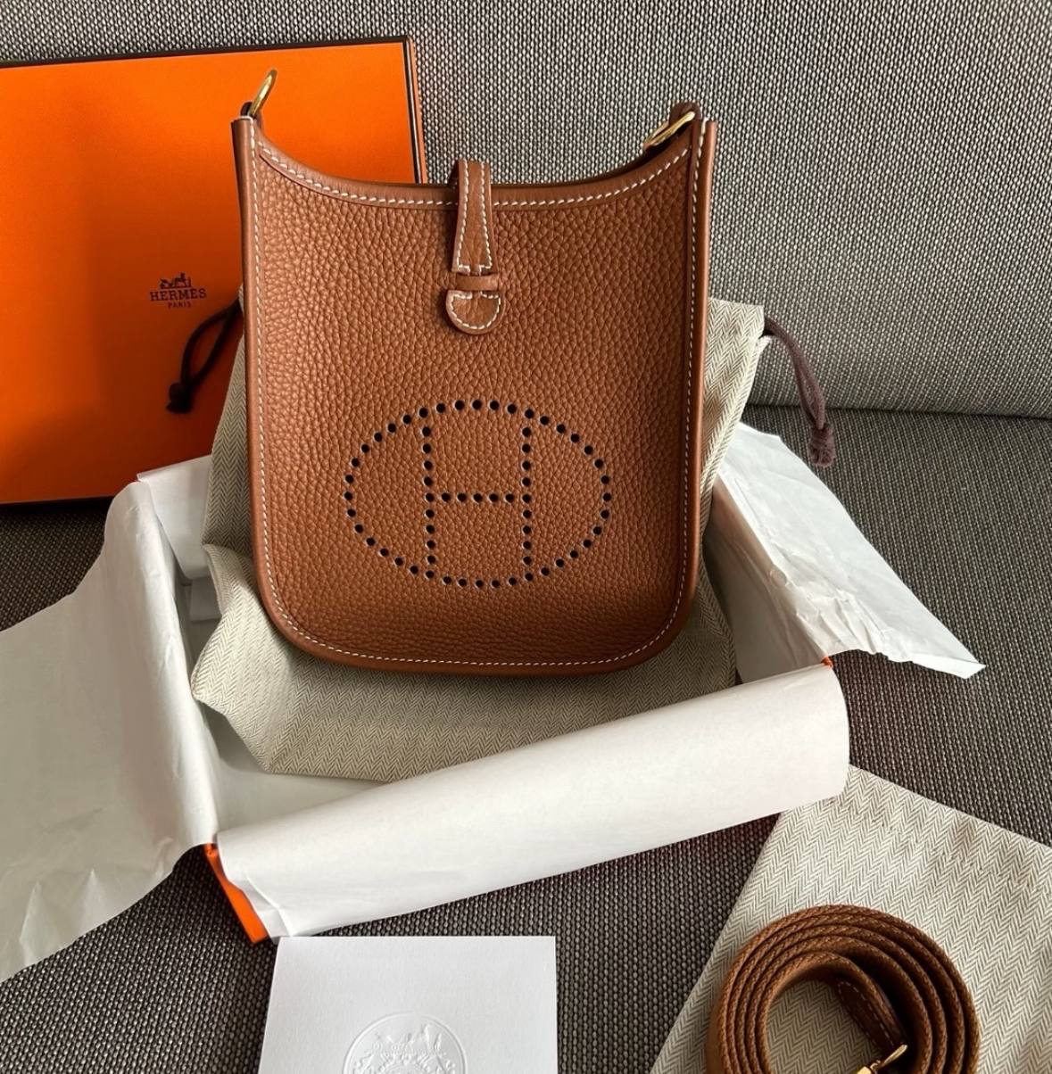 Mini Evelyne 金棕金扣 TC G Stamp