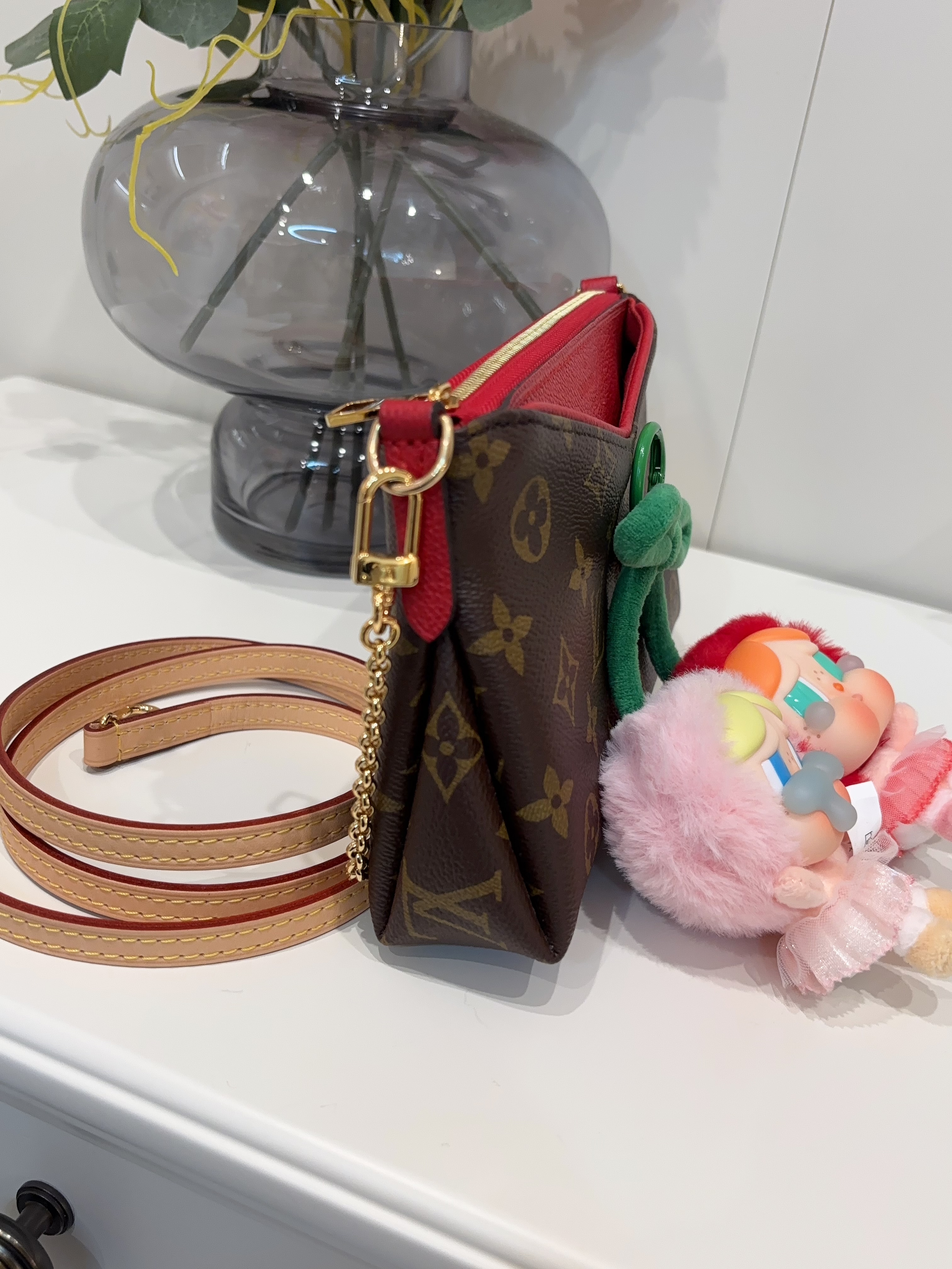 Lv Pallas woc wallet on chain crossbody bag unused 