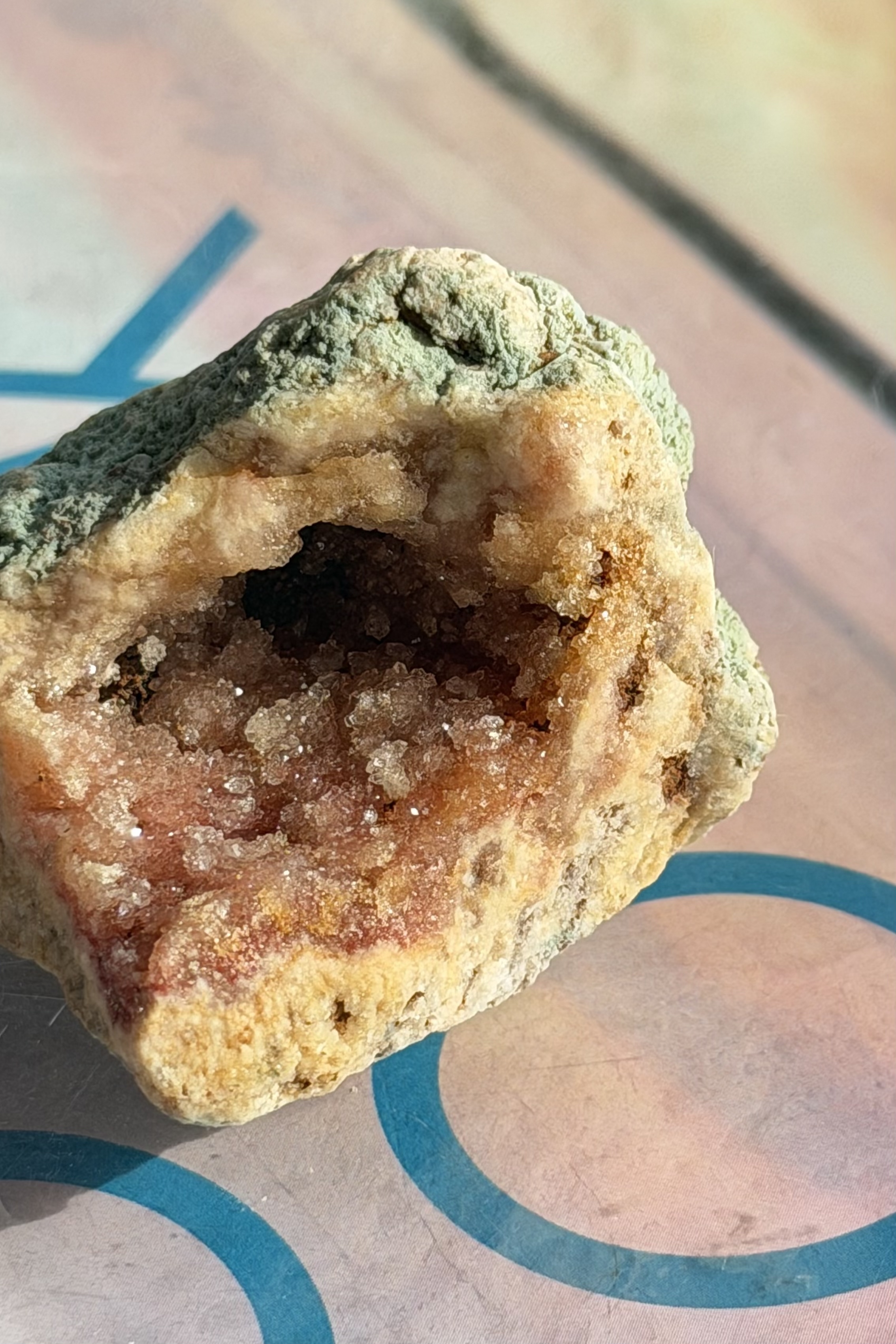  ༒5.3cm Pink Amethyst Geode༒  PA.7089H3m-RA22*12F