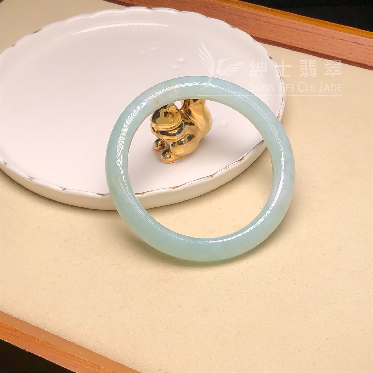 木那湖水綠福鐲56.7mm