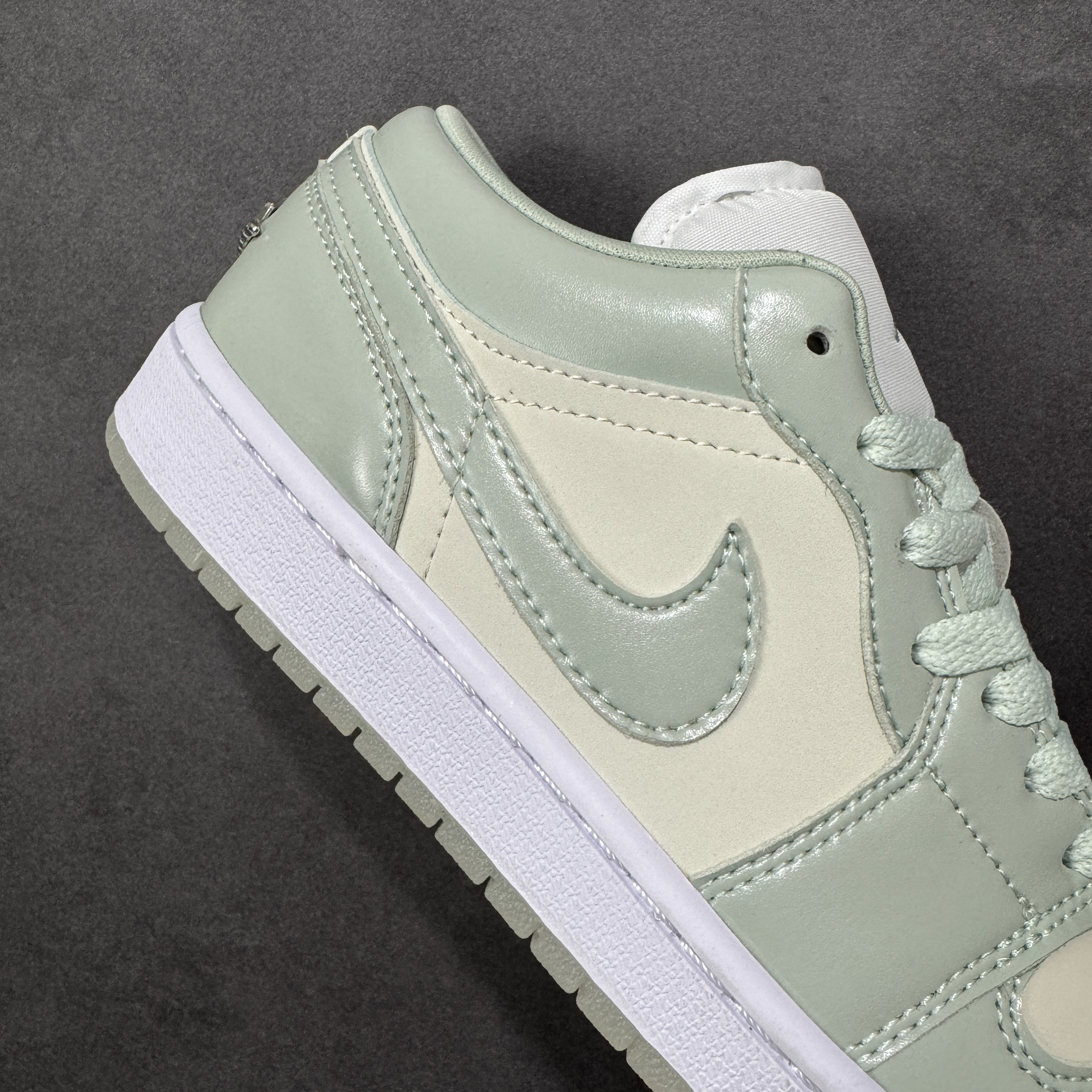 Nike Air Force 1 Low HQ3458-142