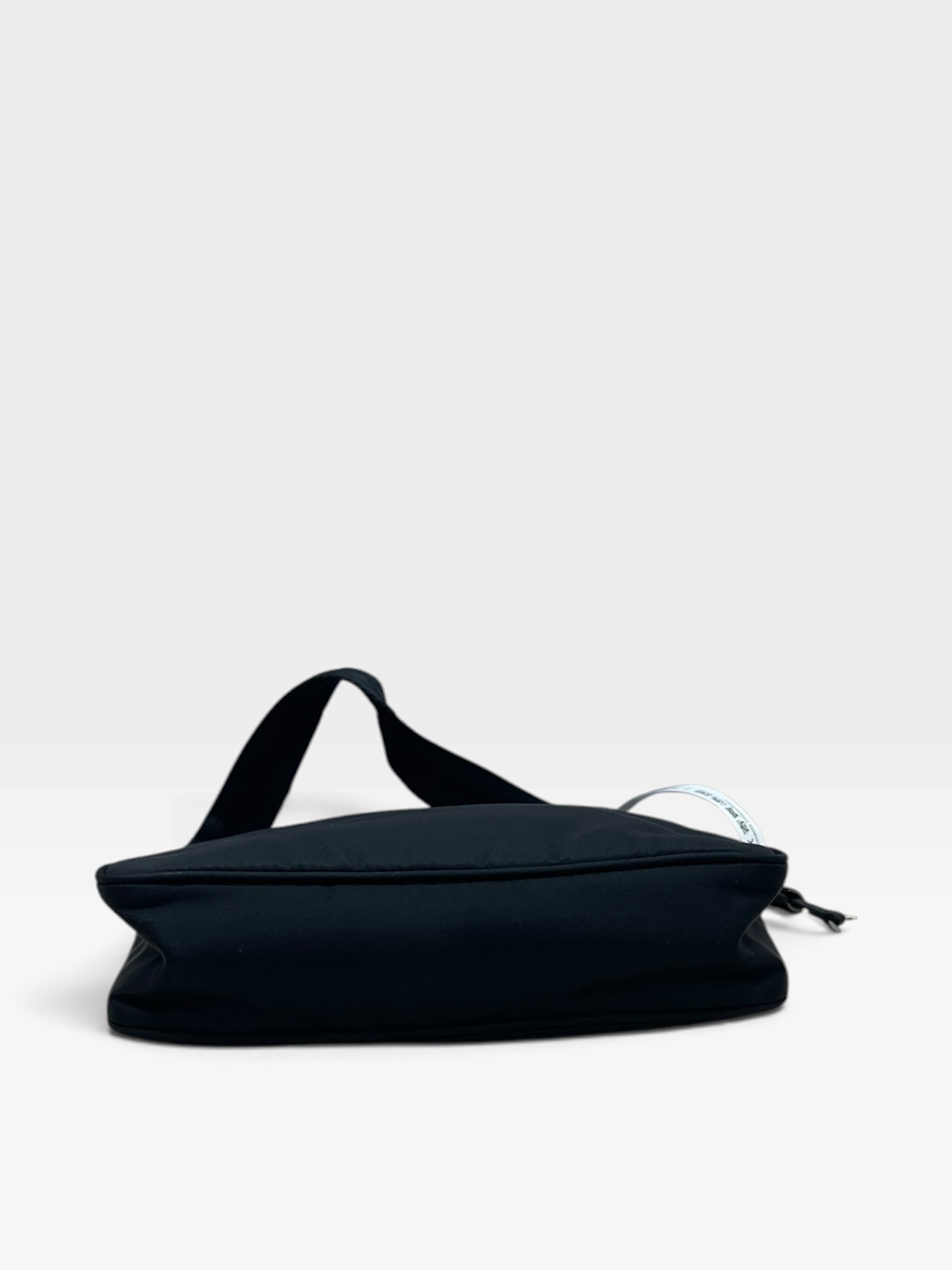 Pre-Owned Prada Re-Edition 2000 Re-Nylon/Product Code:102203