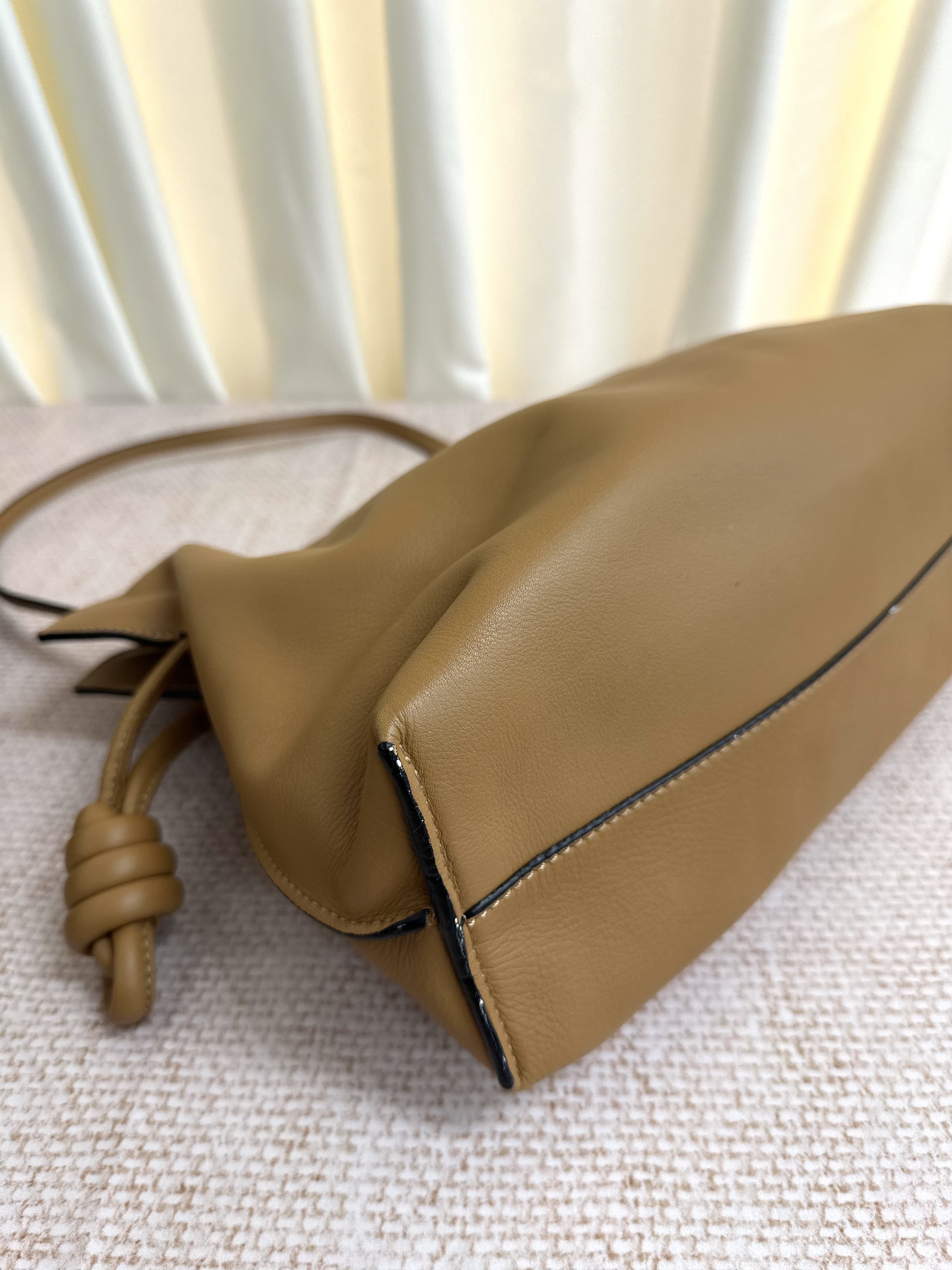 Pre-owned Loewe Flamenco clutch bag/ Product Code: 26033112