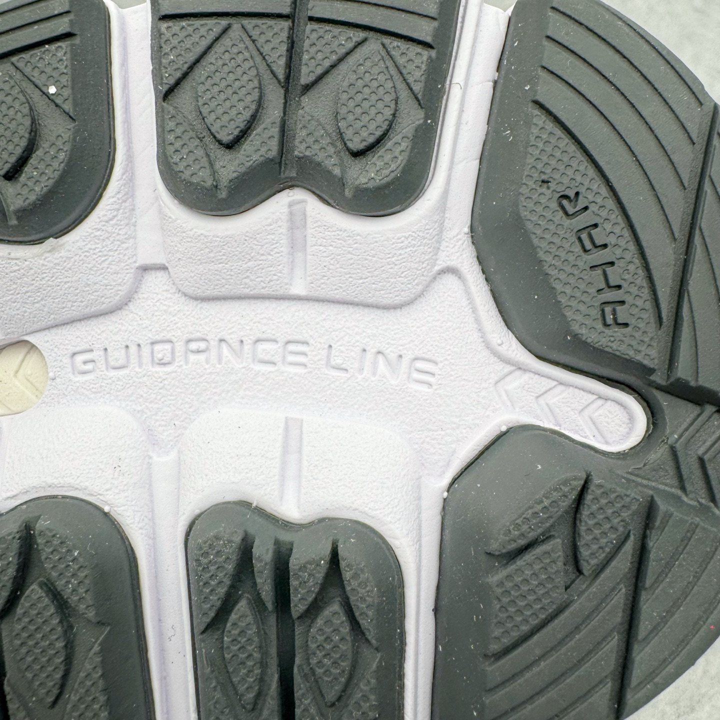 Asics Gel-Kayano 12.1 1203A846-020