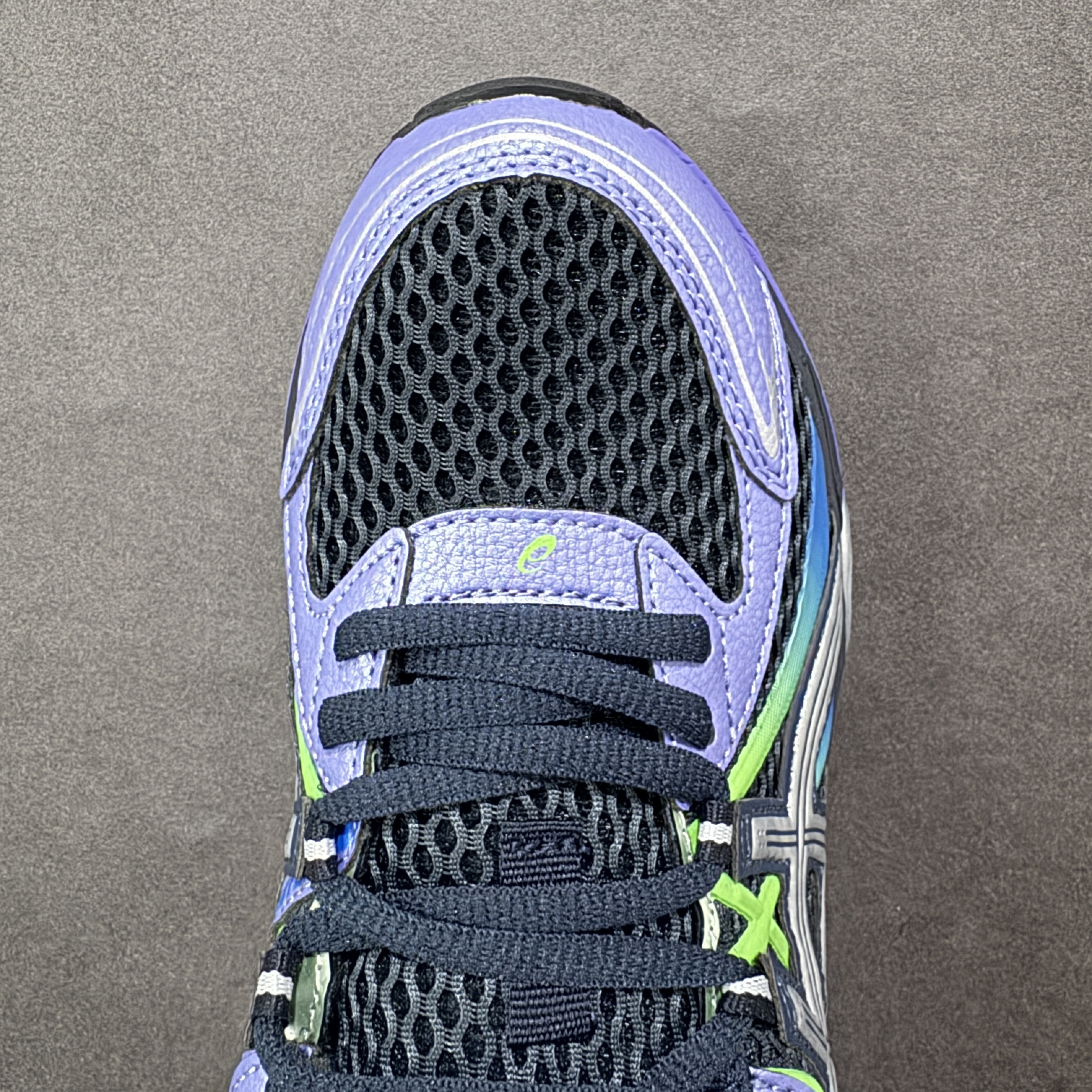 Asics Gel-Sekiran 1203A782-400