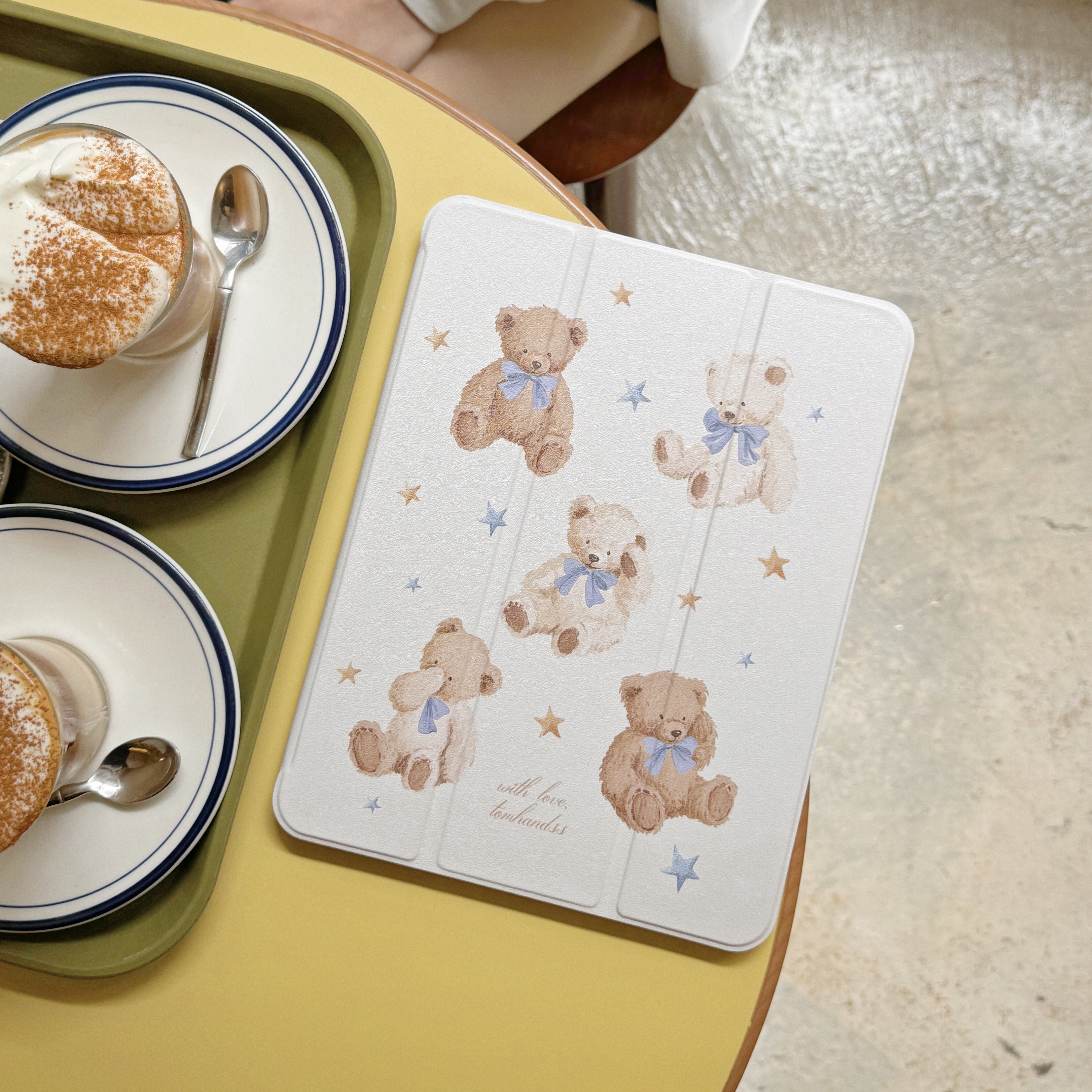 【2026ver. The Childhood Teddy】透明磨砂書本式 iPad Case