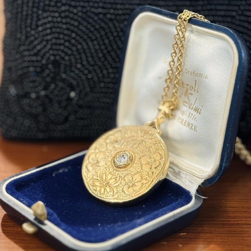 1970s American Mirror Pendant Necklace (B042)