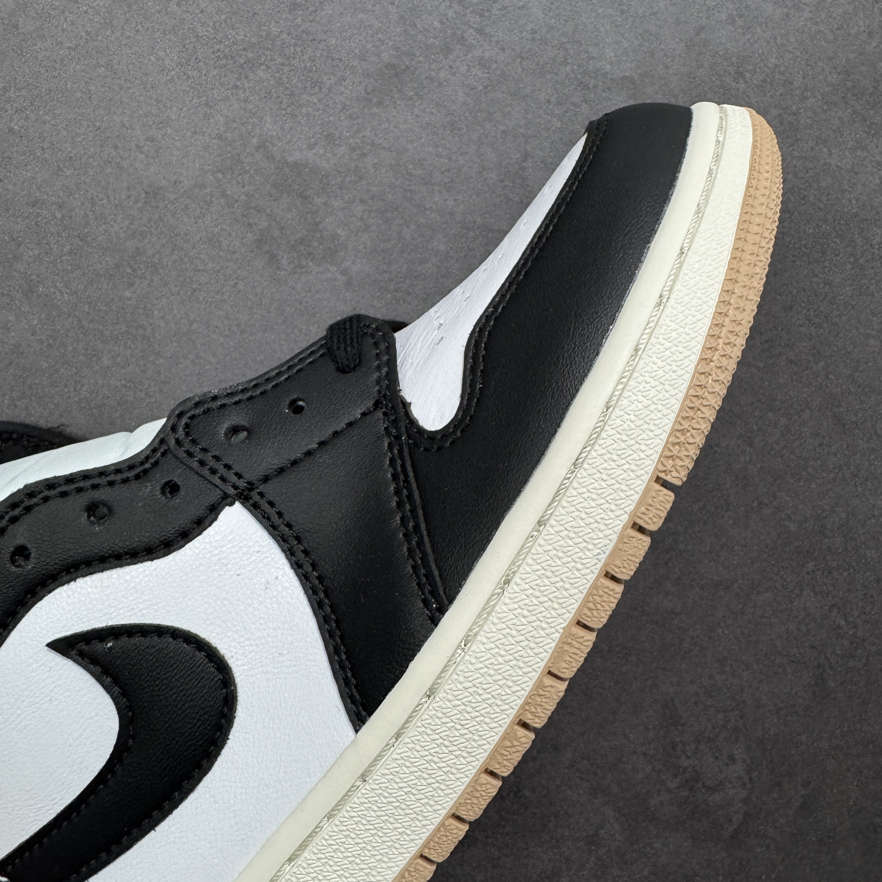 Nike Air Jordan 1 Retro High OG FD2596-021