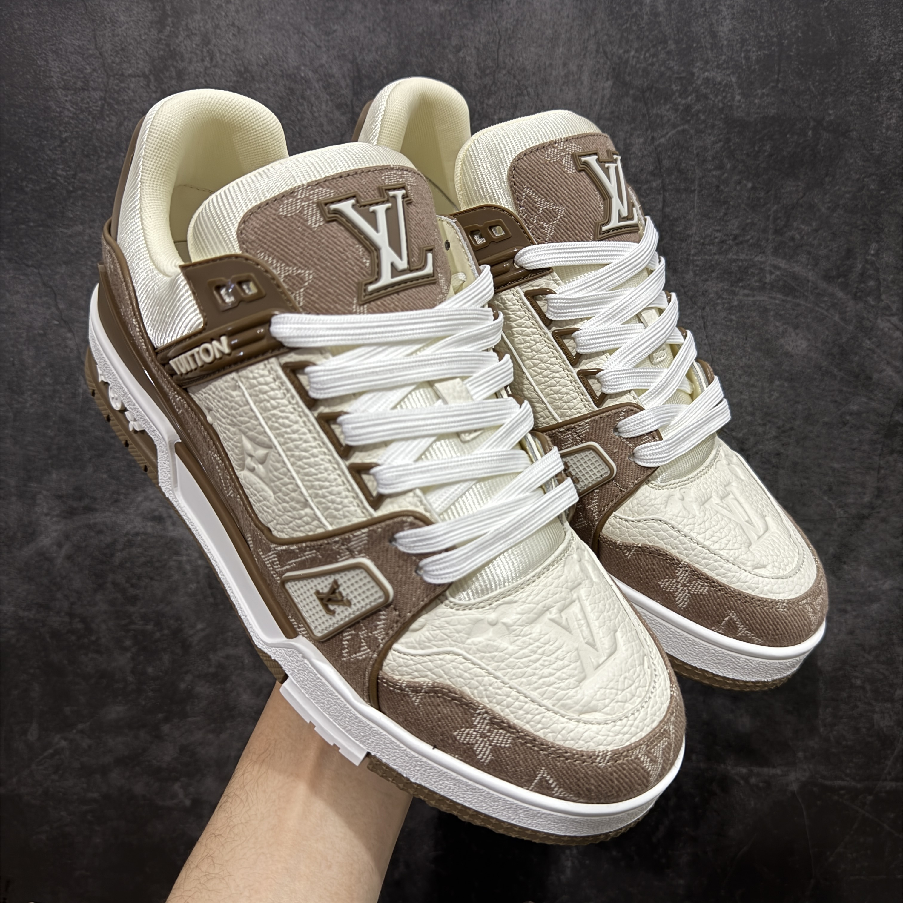 Louis Vuitton LV Trainer 