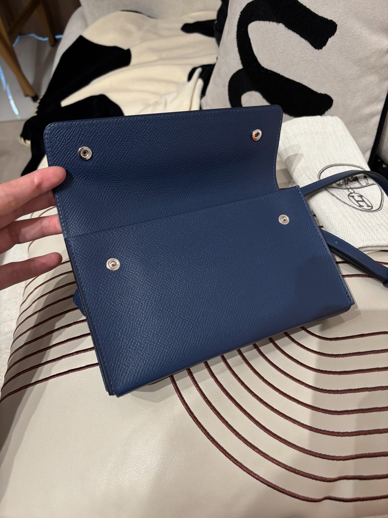 Hermes Snap Wallet Pochette Stamp K 100%Authentic, 98%New ✅收據副本 ✅Dust bag