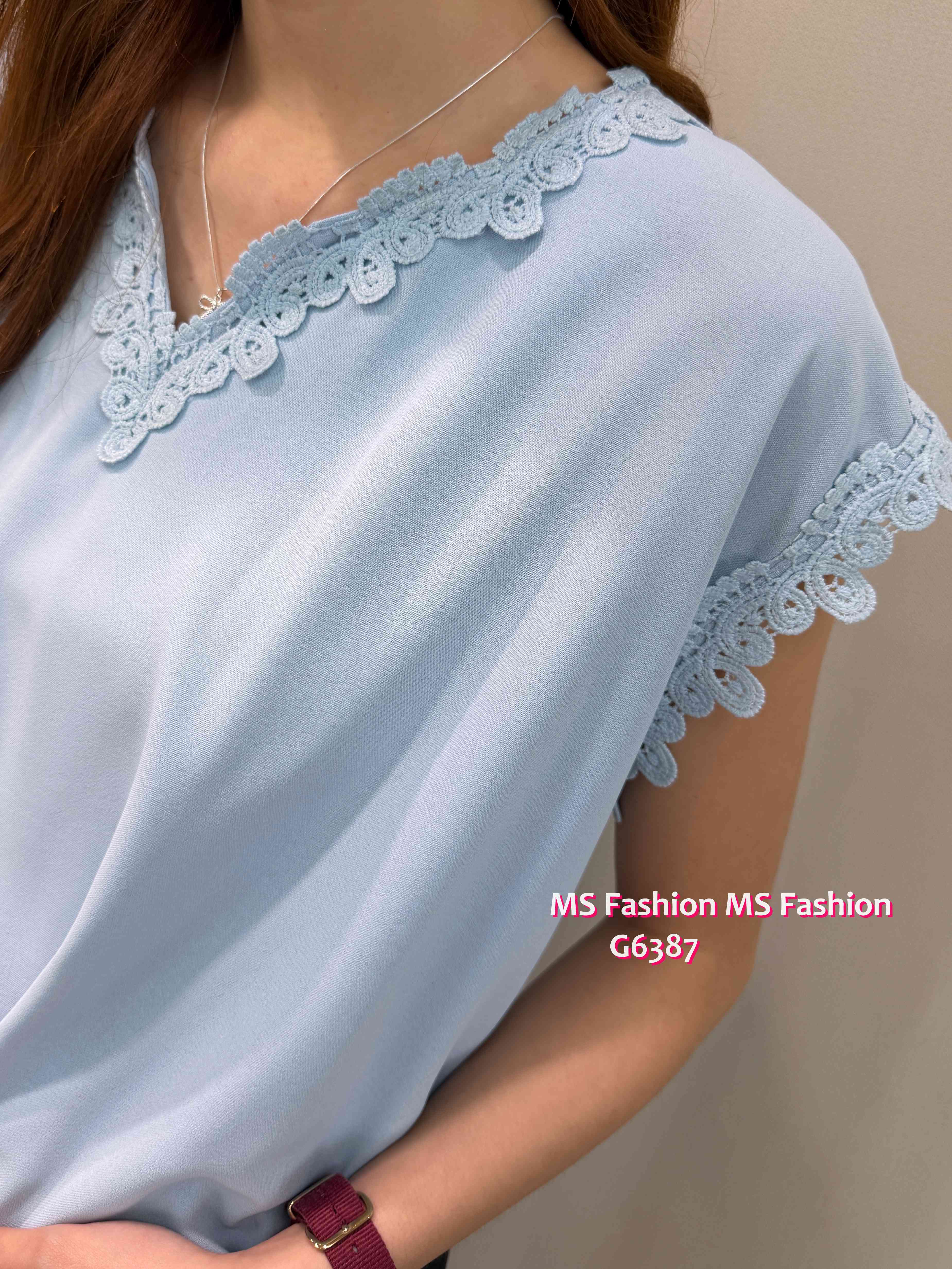 G6387 V領通花打皺top